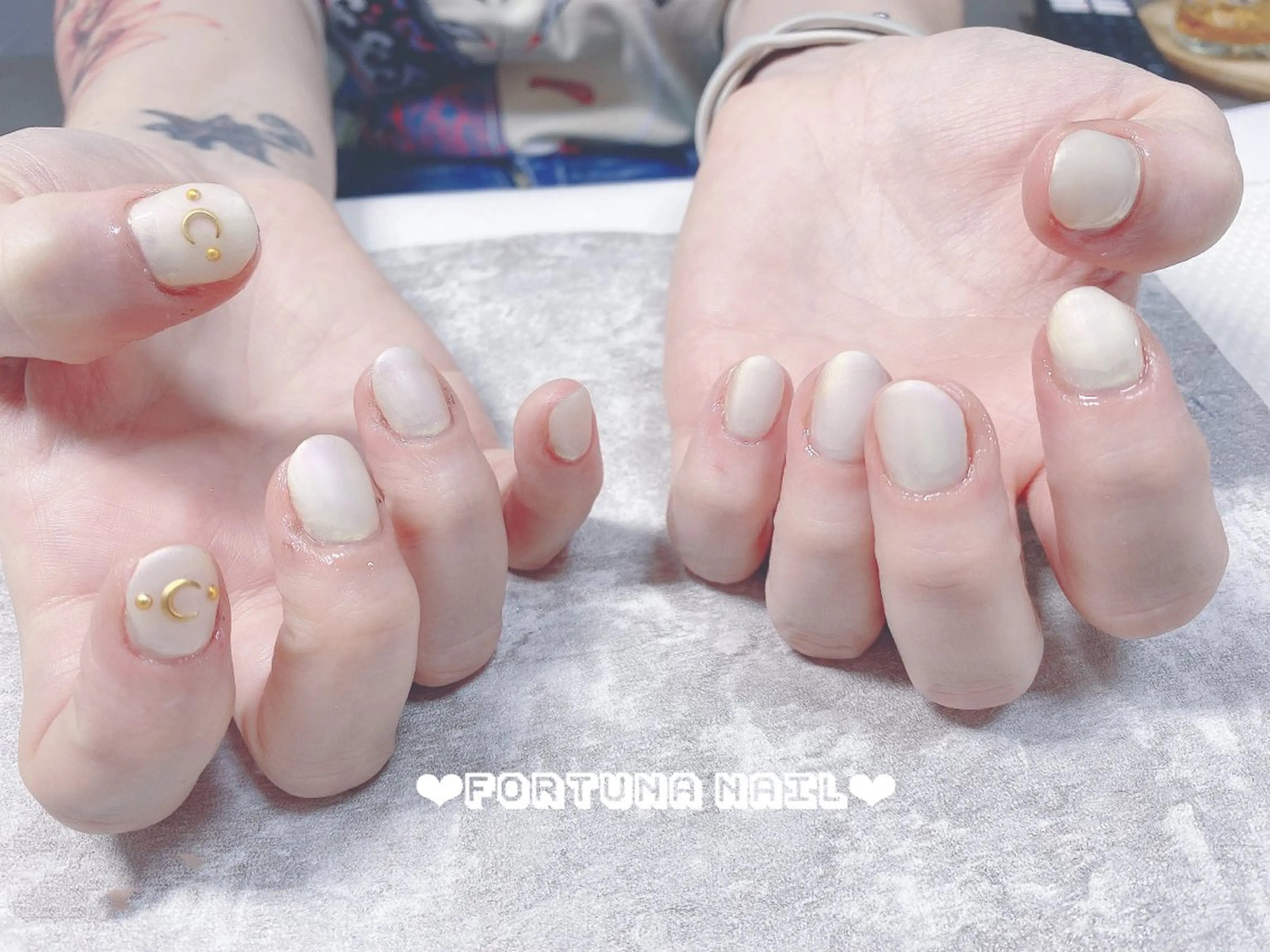 ネイル ハンドネイル ハンドケア Nail •Head スパFortunaのネイルデザイン