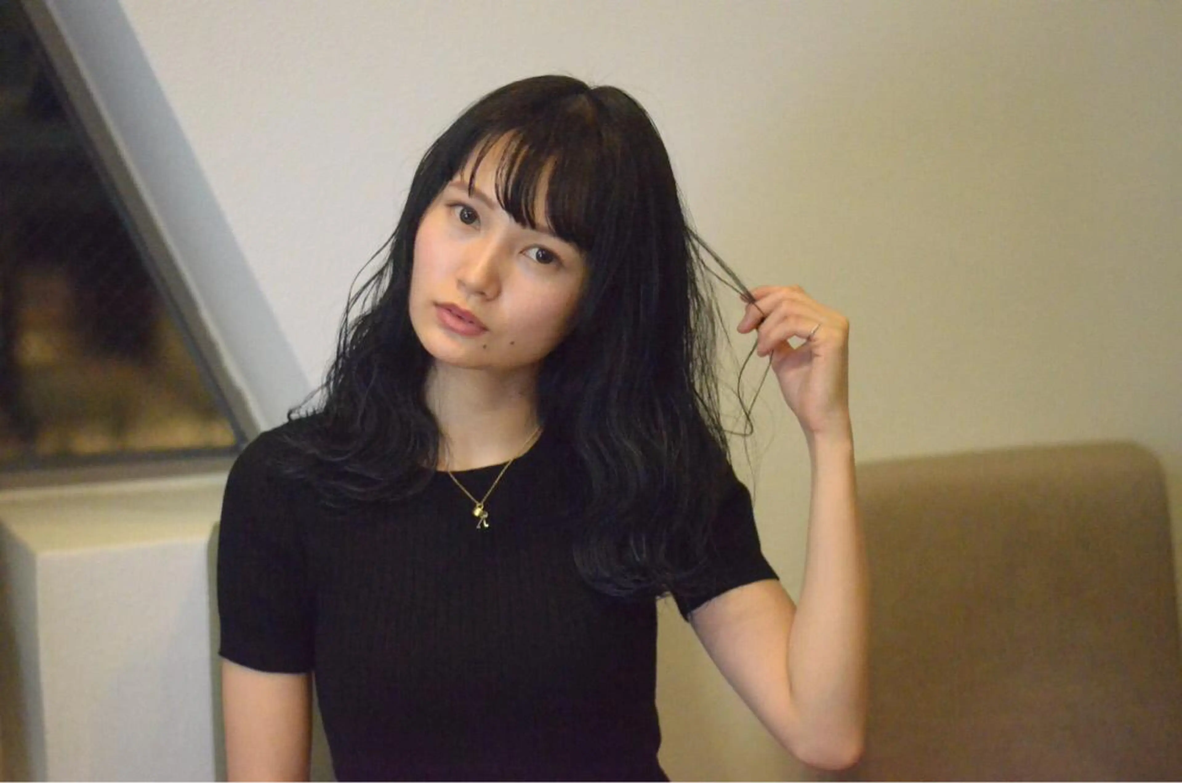 ミディアム カラー ヘアアレンジ 黒髪 ブルーカラー ブルーブラック カット ヘアカラー トリートメント GiseL天神カラー 髪質改善/ブリーチのヘアスタイル