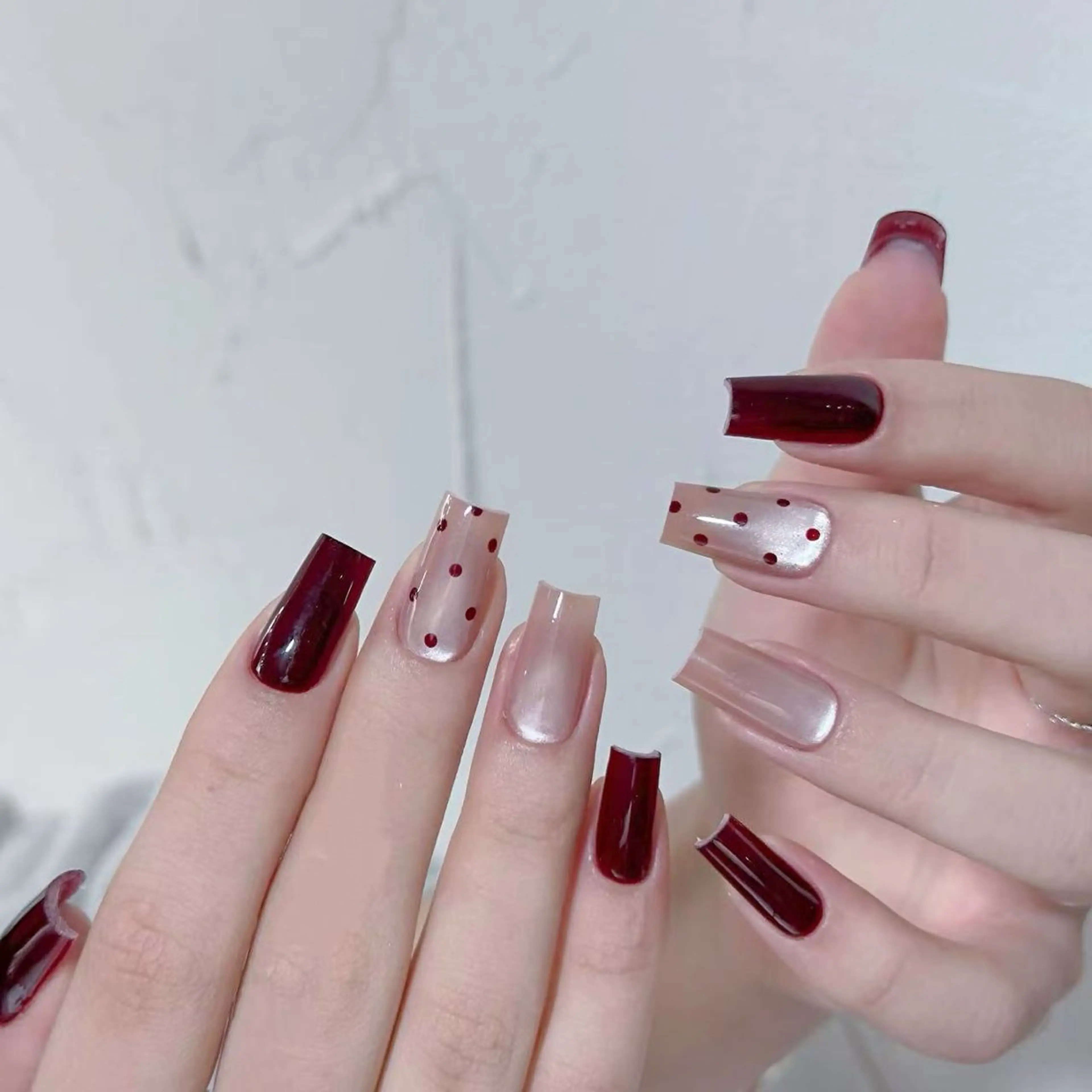 ネイル アートネイル チークネイル 長さ出し フットネイル ジェルネイル 山田 由奈のネイルデザイン