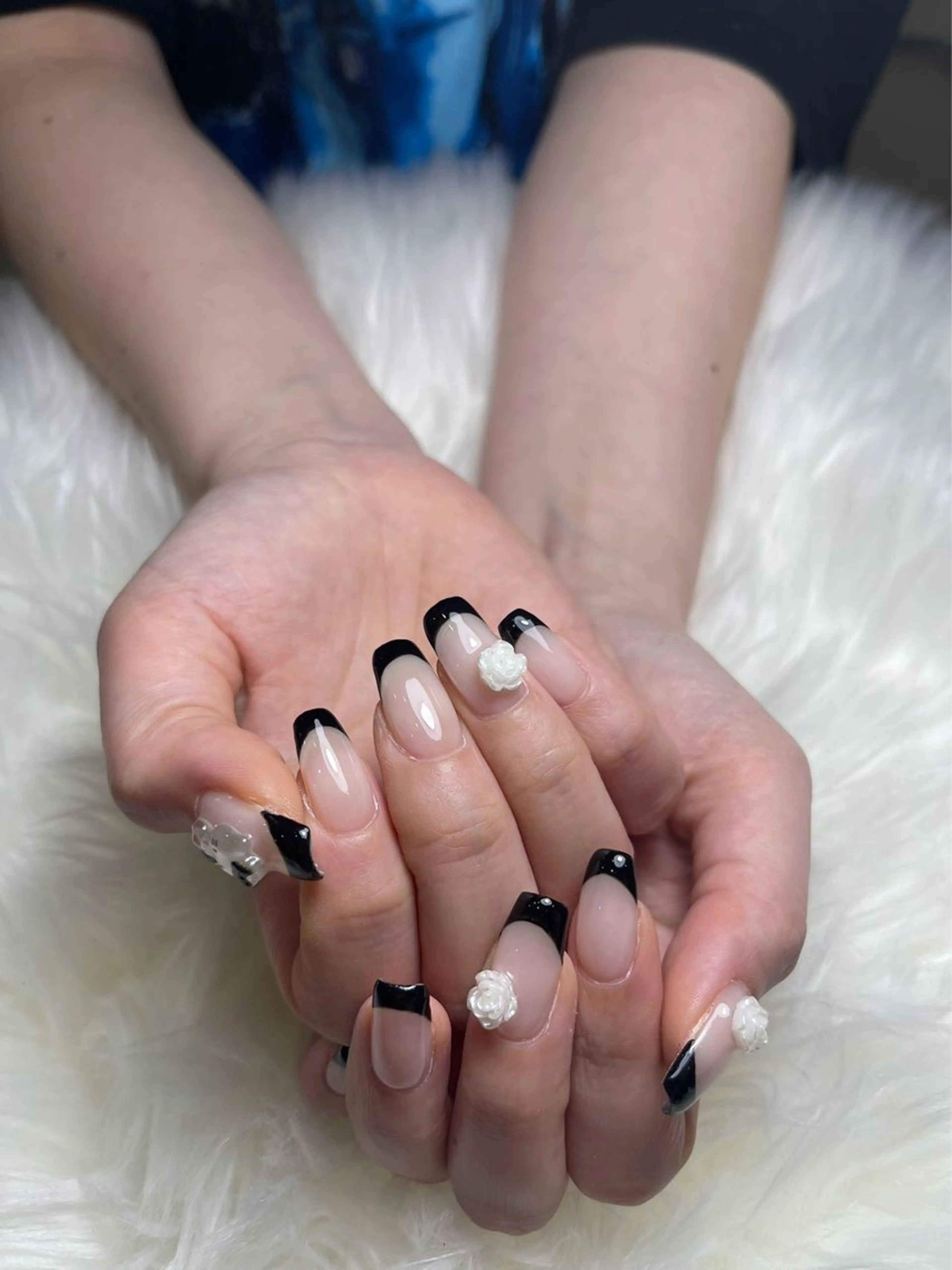 ネイル フレンチネイル ジェルネイル ソフトジェル ハンドネイル ユミ nailのネイルデザイン