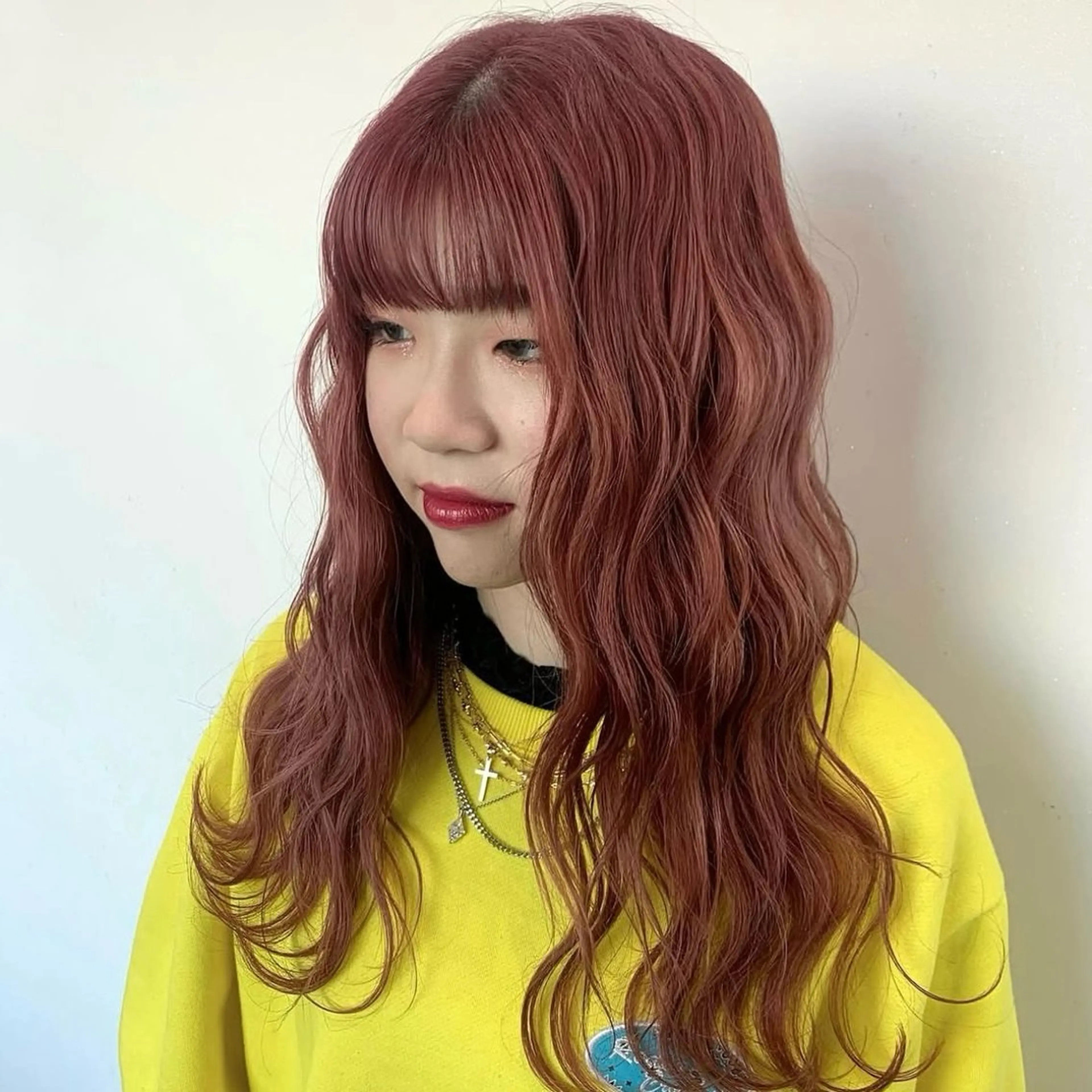 カラー 松野 さくらのヘアスタイル