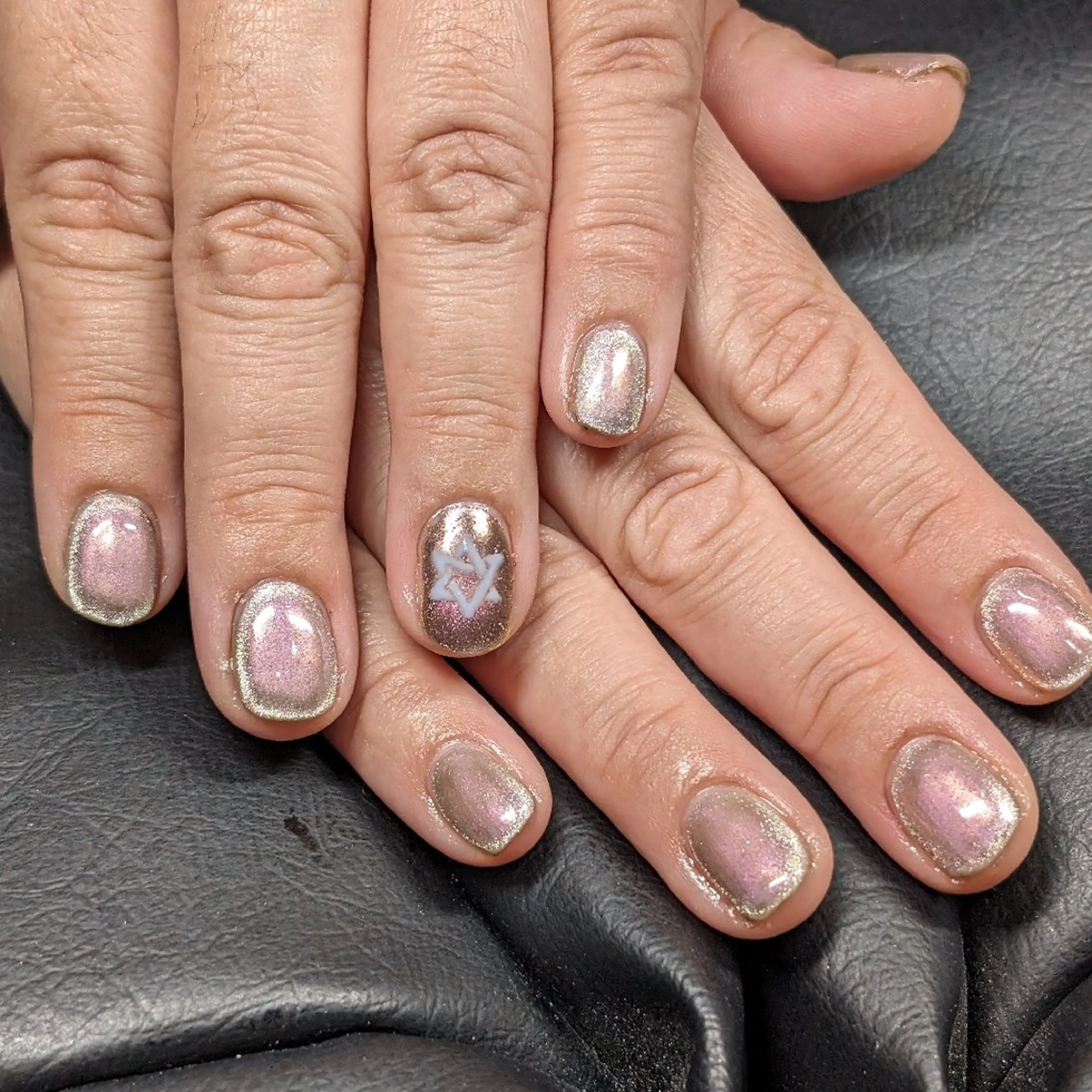 ネイル ナリタ・ マミのネイルデザイン