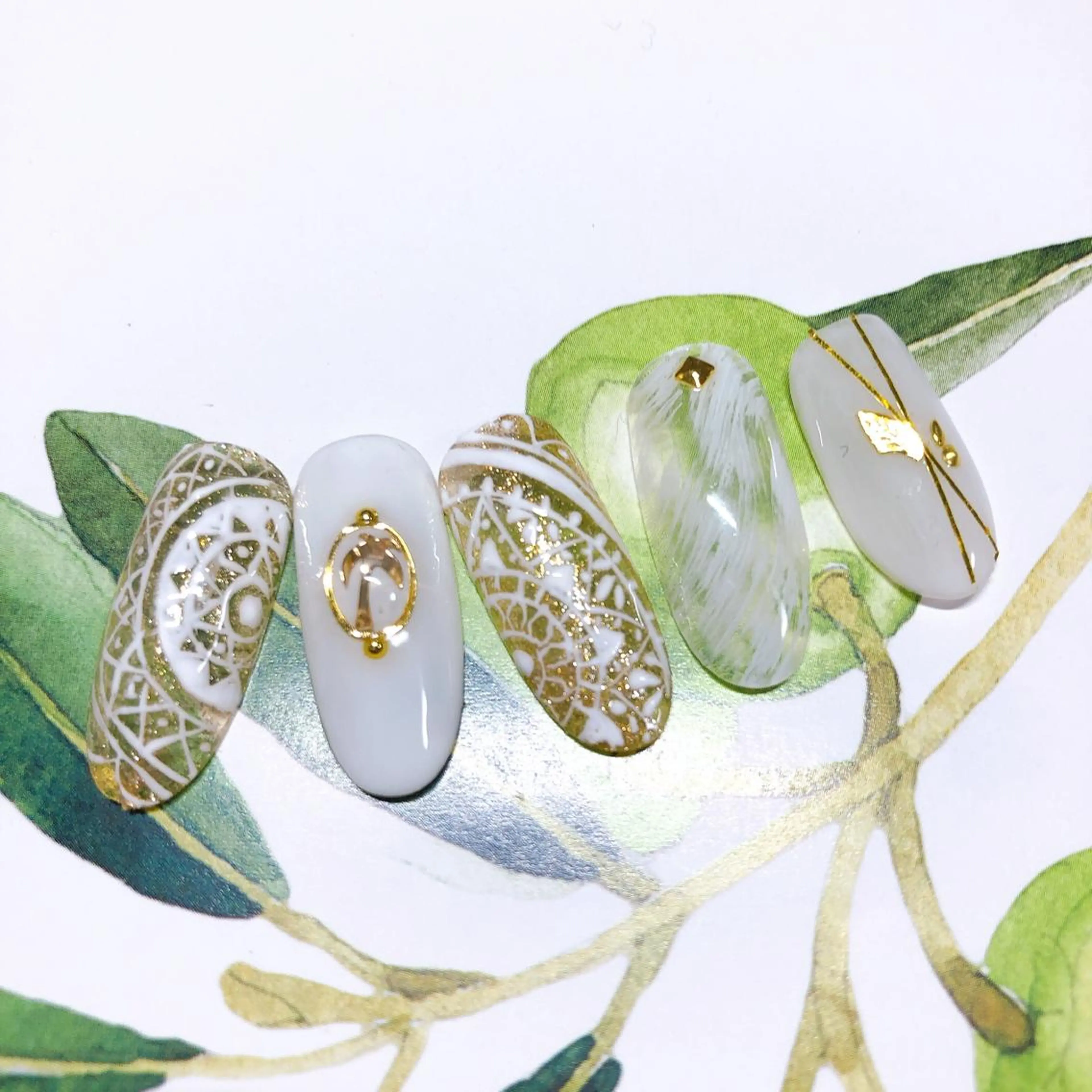 ネイル 奥園 良恵のネイルデザイン