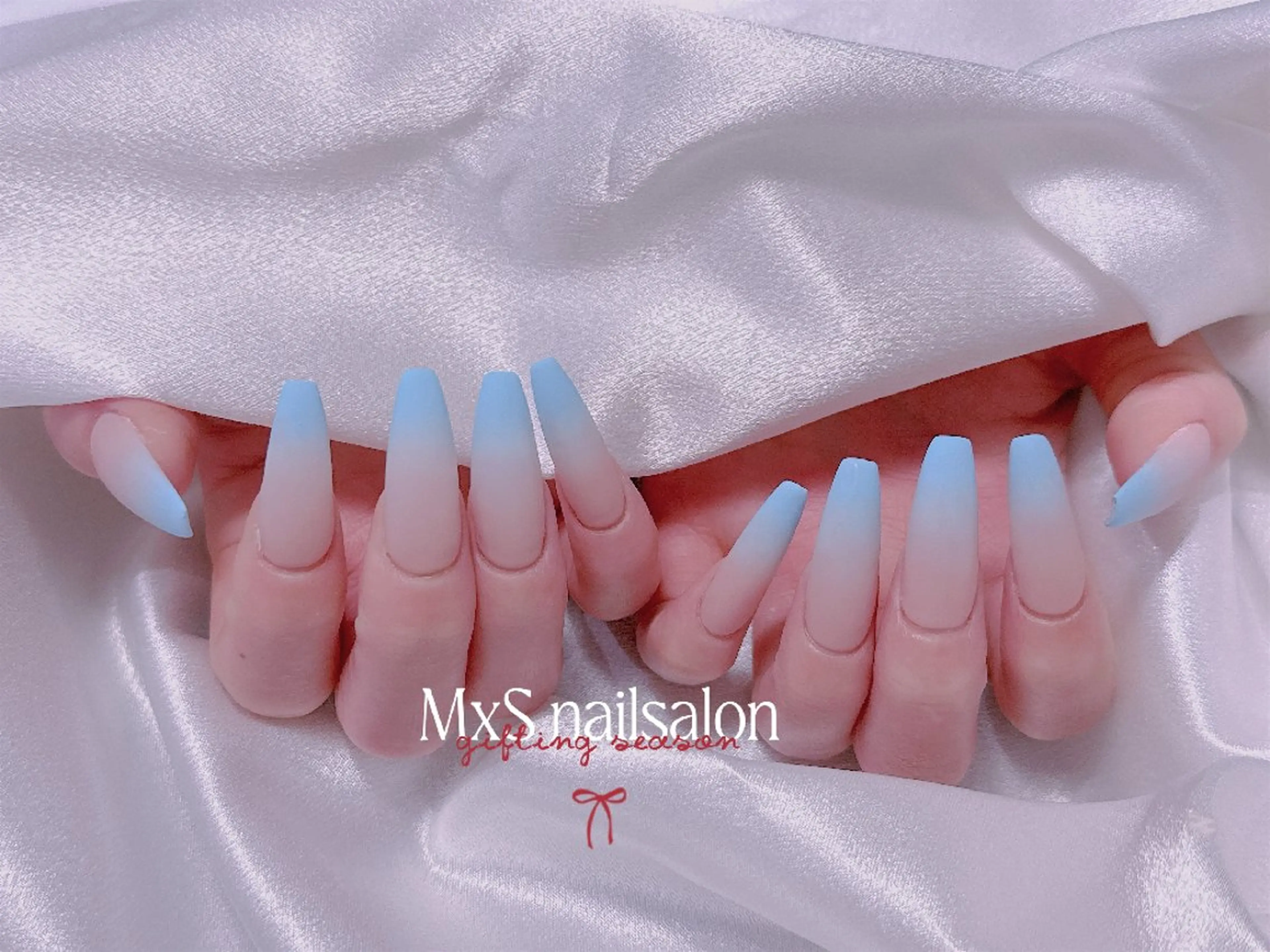 ネイル ハンドネイル MxS リィリィのネイルデザイン