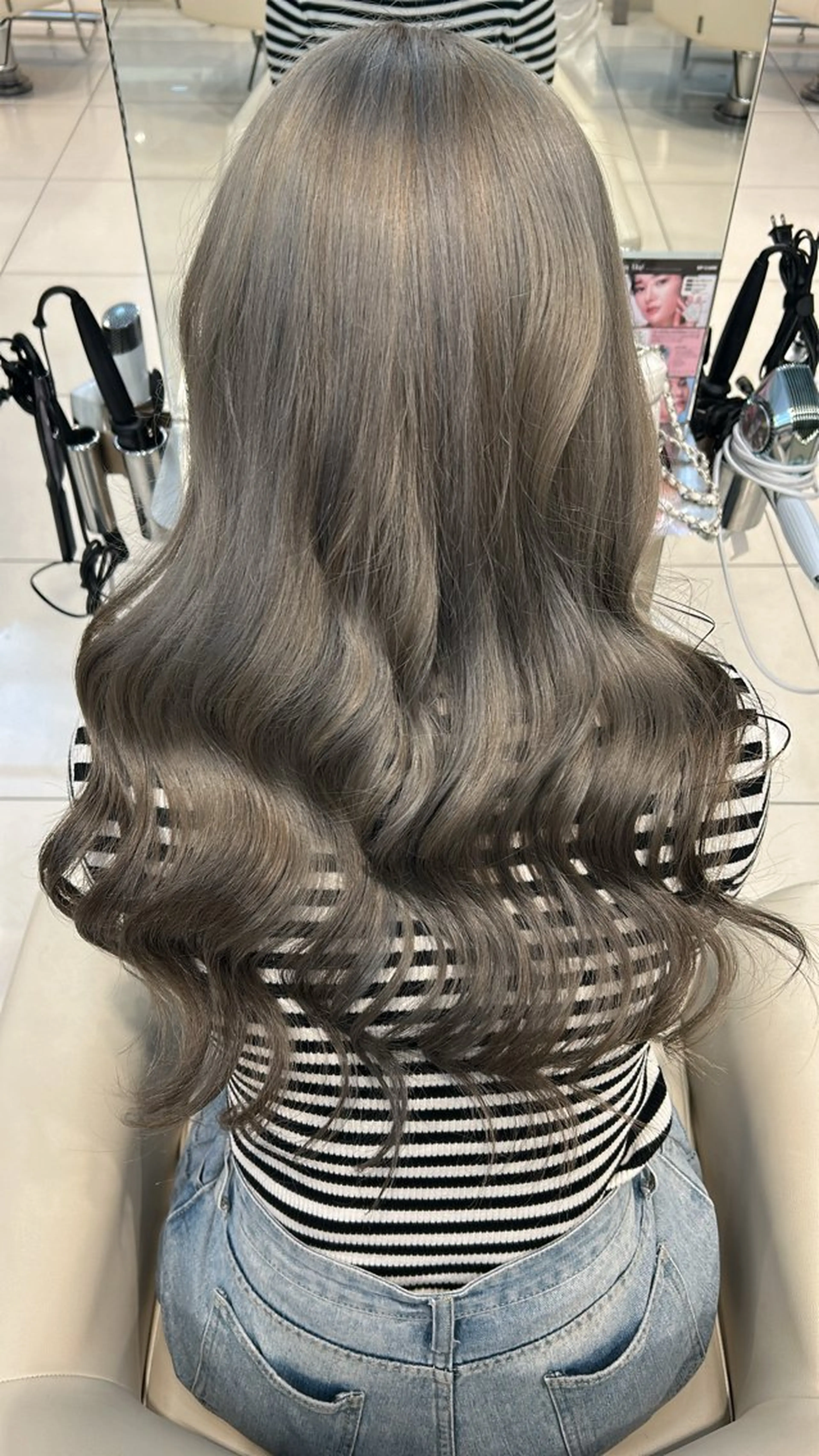 カラー VANCOUNCIL ヨシキのヘアスタイル