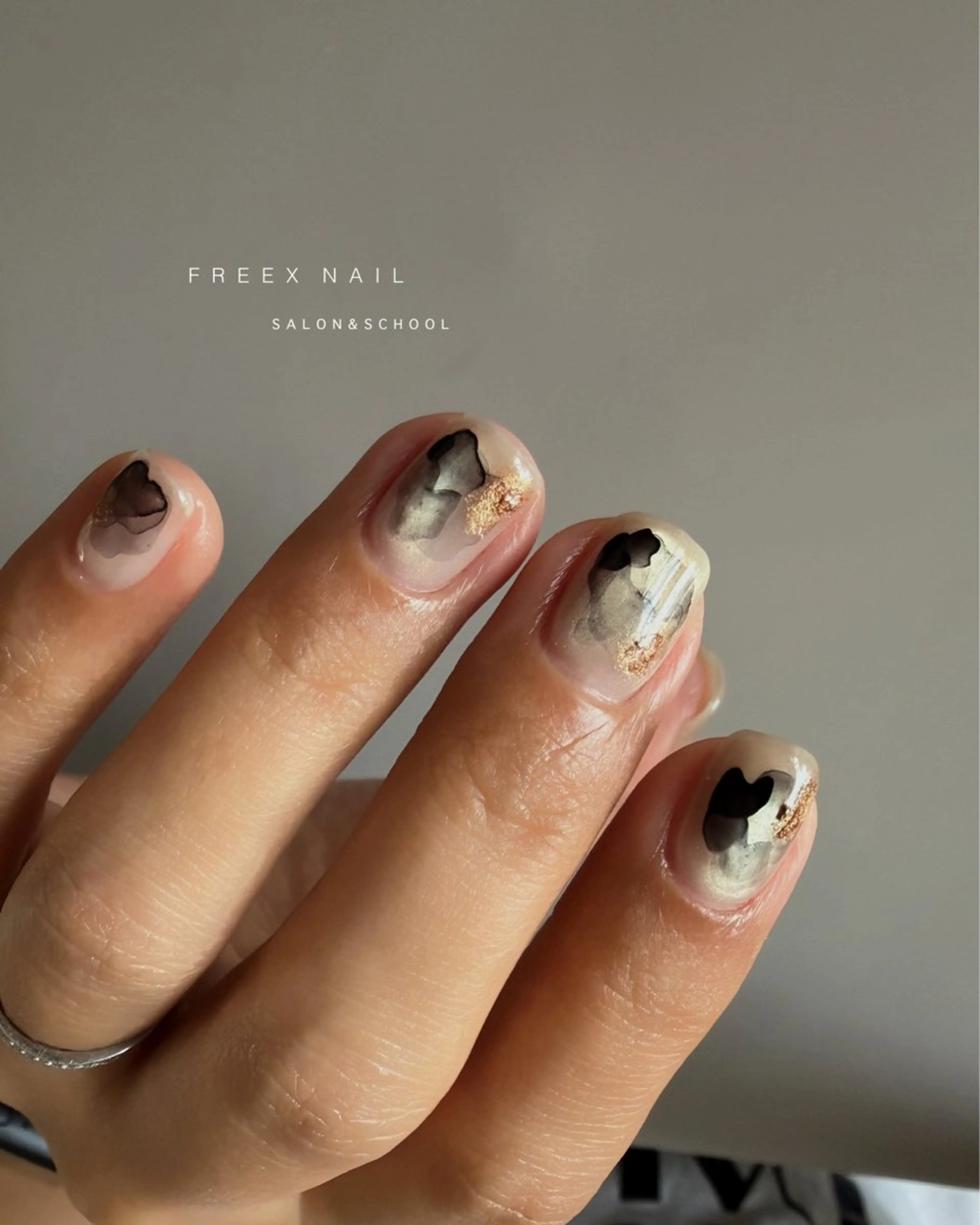 ネイル ニュアンスネイル ハンドネイル ハンドケア freex nail /ニュアンス/個性派のネイルデザイン