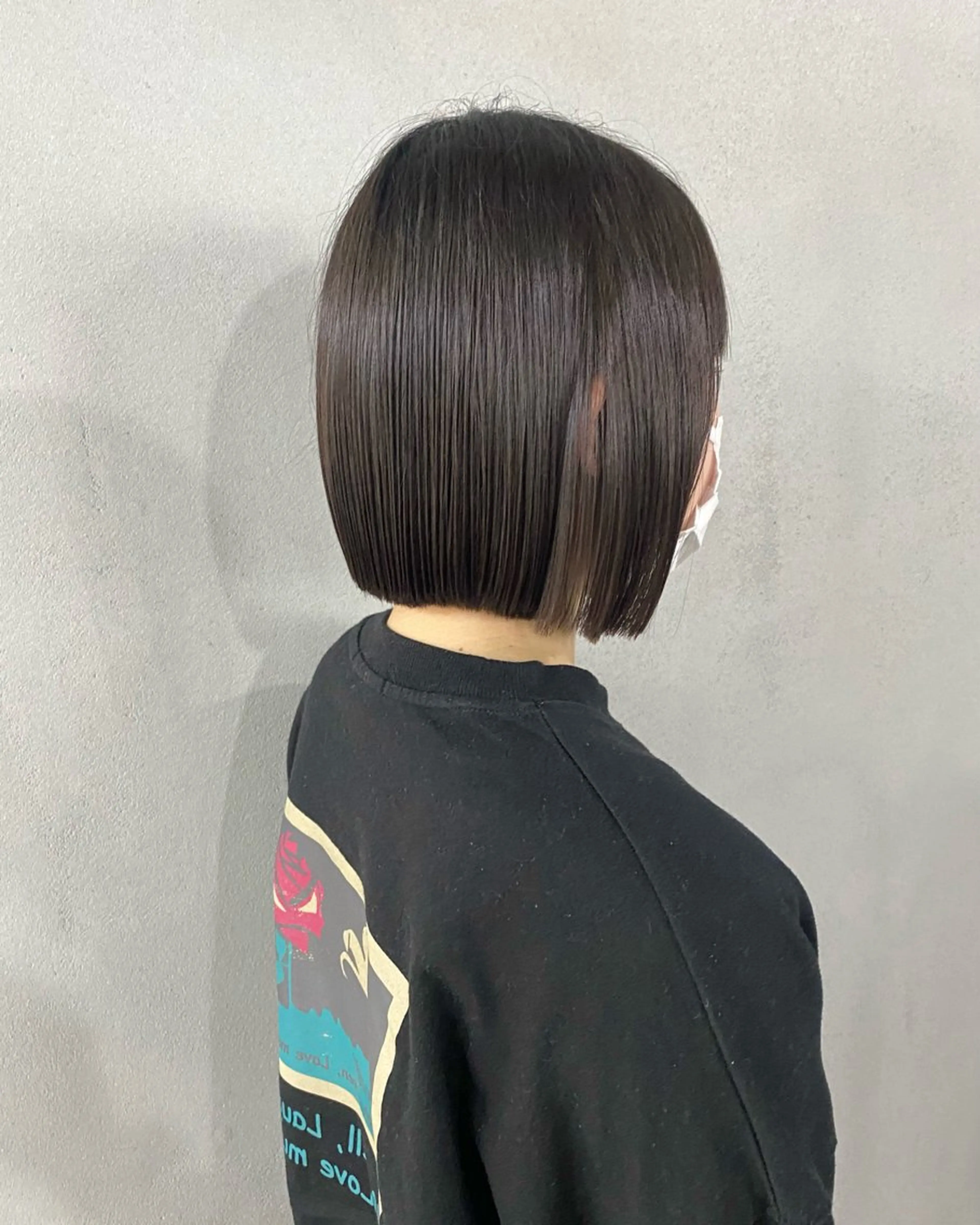 ショート ヘアアレンジ 前下がりボブ ボブ カット トリートメント #tag 佐藤璃美のヘアスタイル