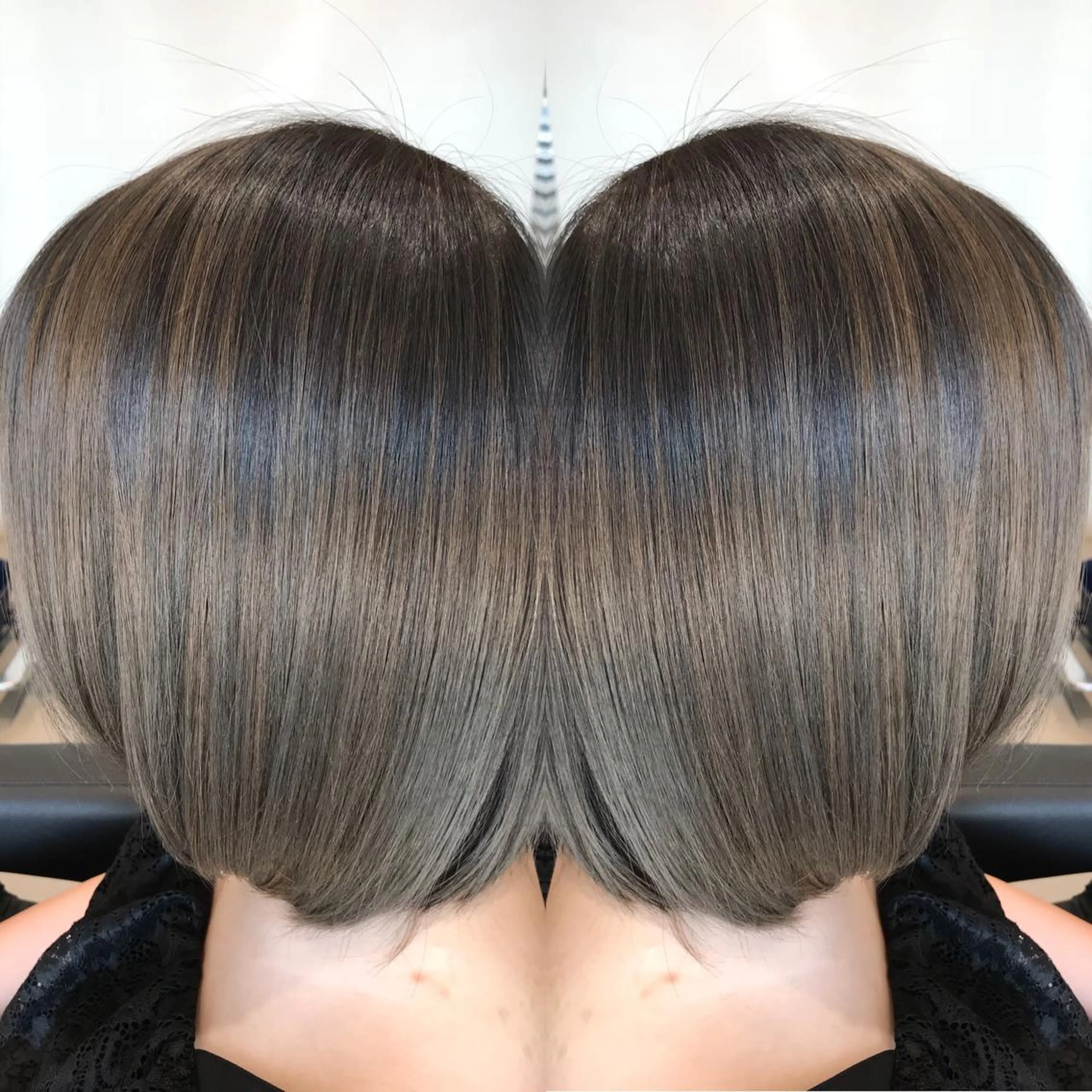 ショート カラー バレイヤージュ ブリーチ ブルーカラー グラデーションカラー グレージュ ヘアカラー 大久保 隆蔵のヘアスタイル