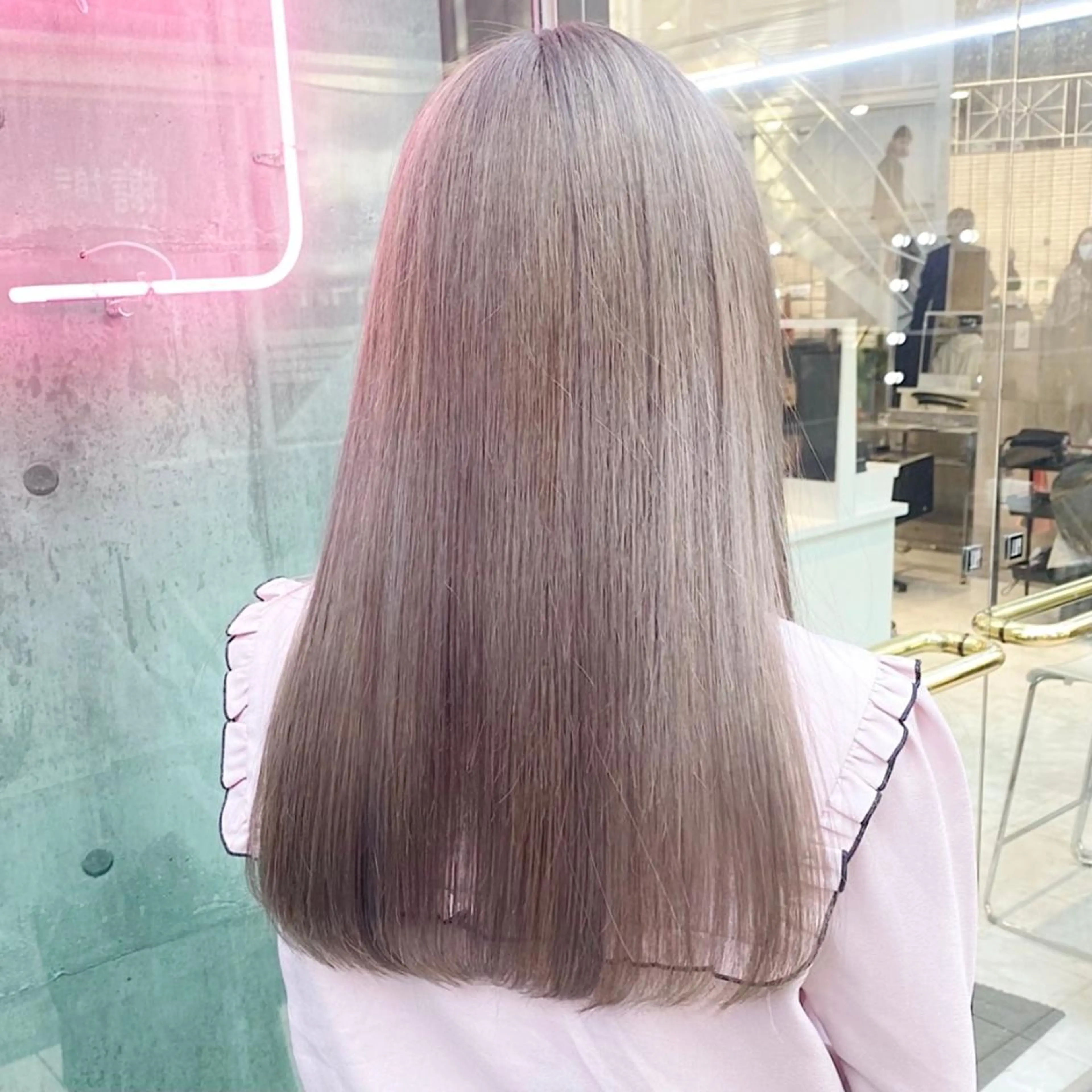 ミディアム カラー ヘアアレンジ メンズ キッズ お悩み解決美容師 💐AMIのヘアスタイル