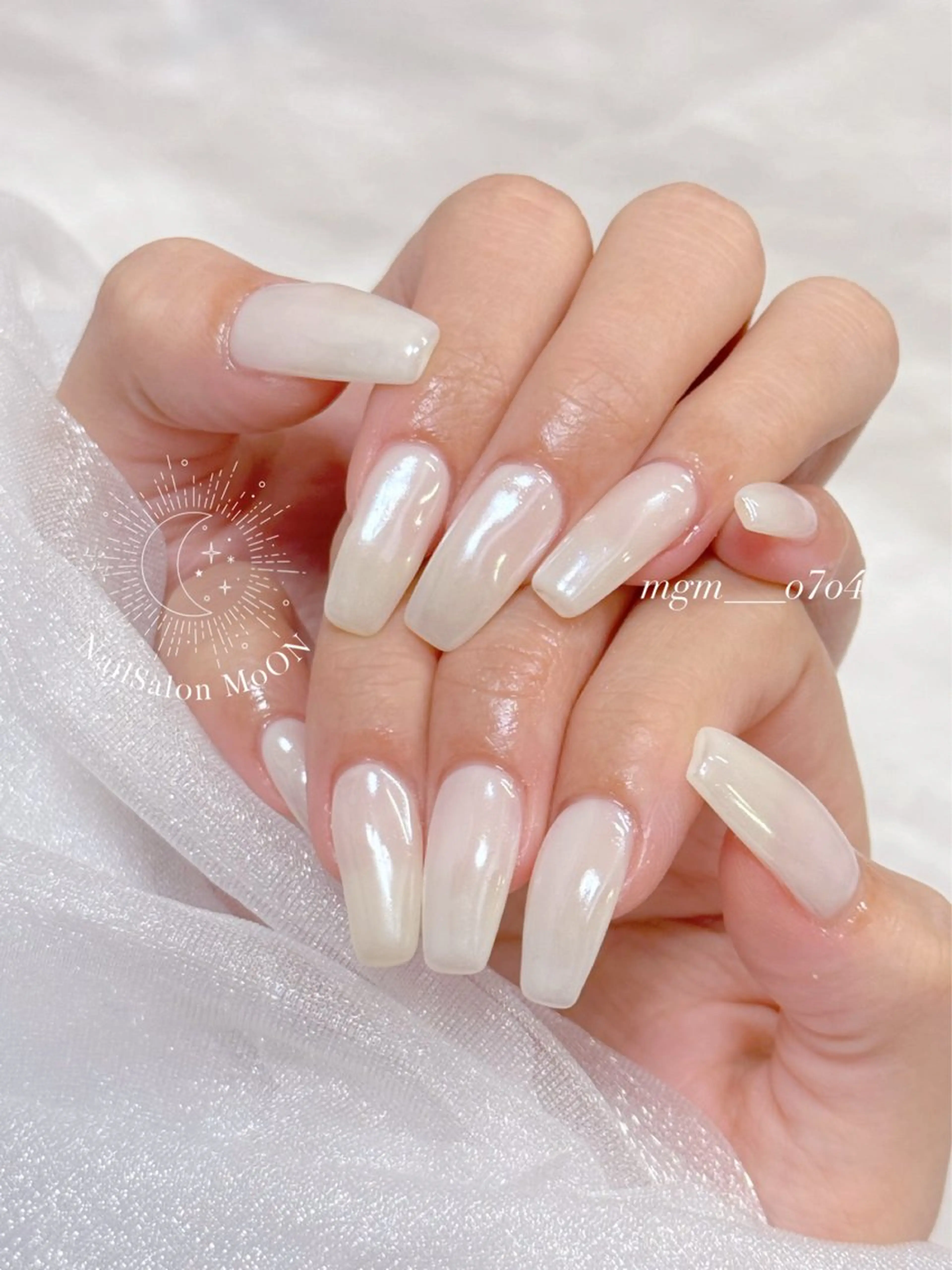 ハンドネイル ハンドケア MoON...❤︎ MeGuのネイルデザイン