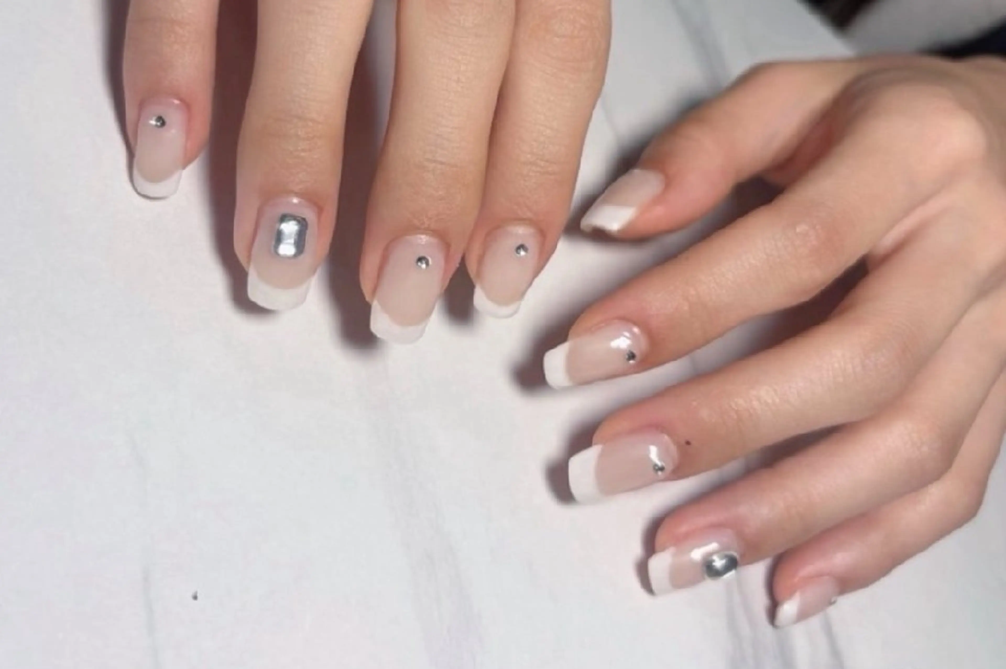 Èclat エクラのネイルデザイン