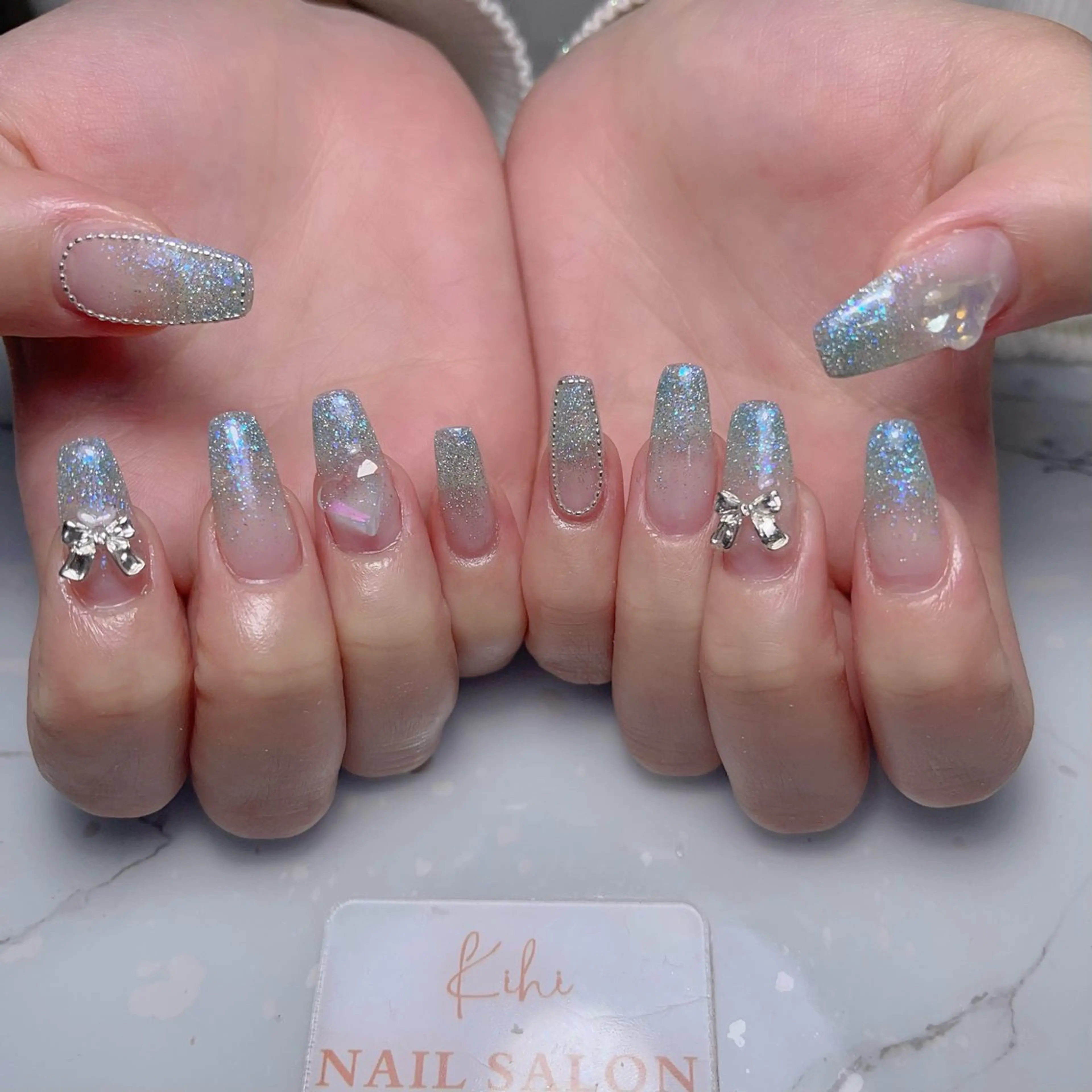 ネイル アートネイル フレンチネイル ジェルネイル グラデーション 韓国ネイル さくら💮💮 【オフ無料】のネイルデザイン