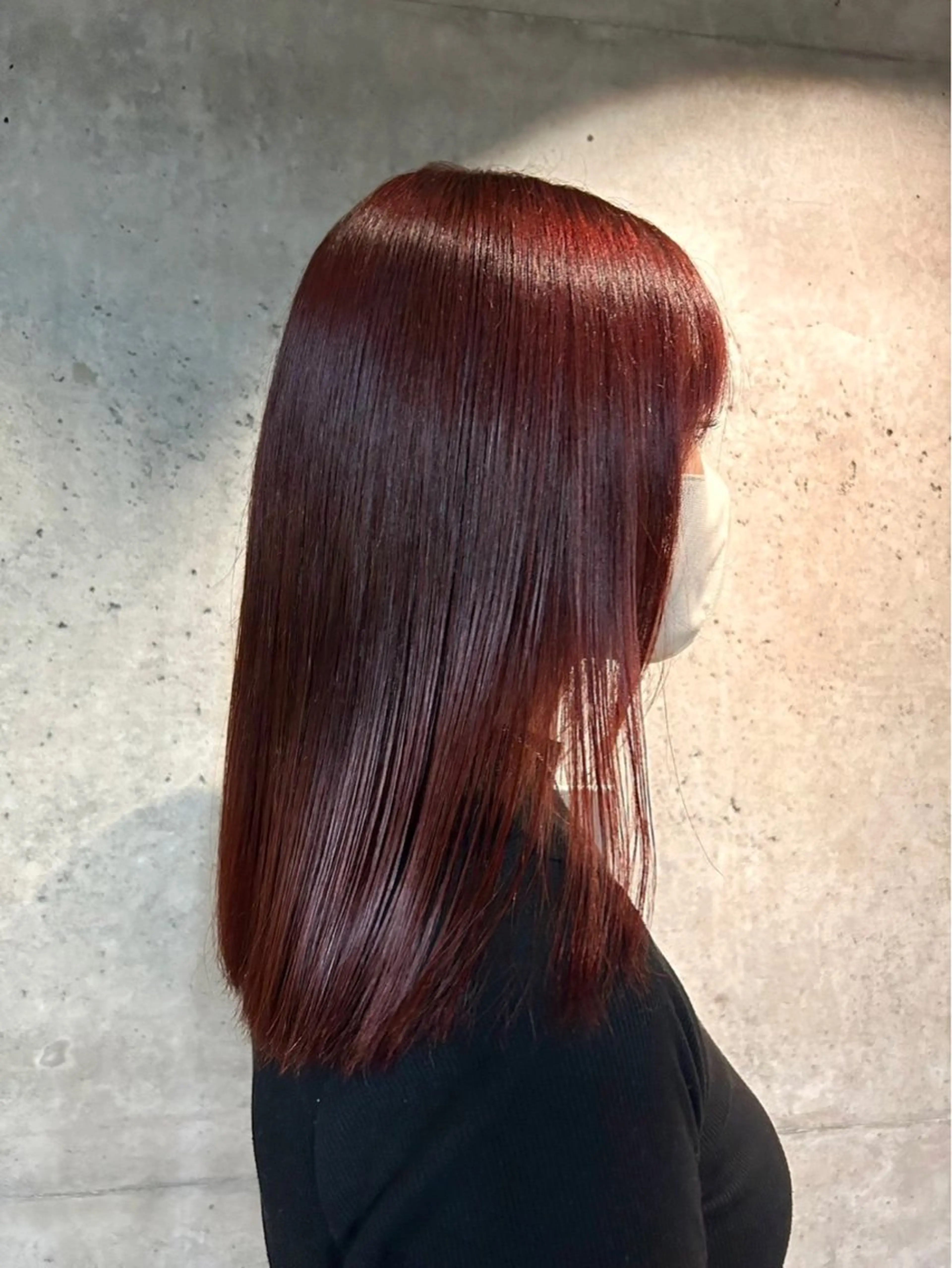 カラー レッドカラー 山崎 愛莉のヘアスタイル