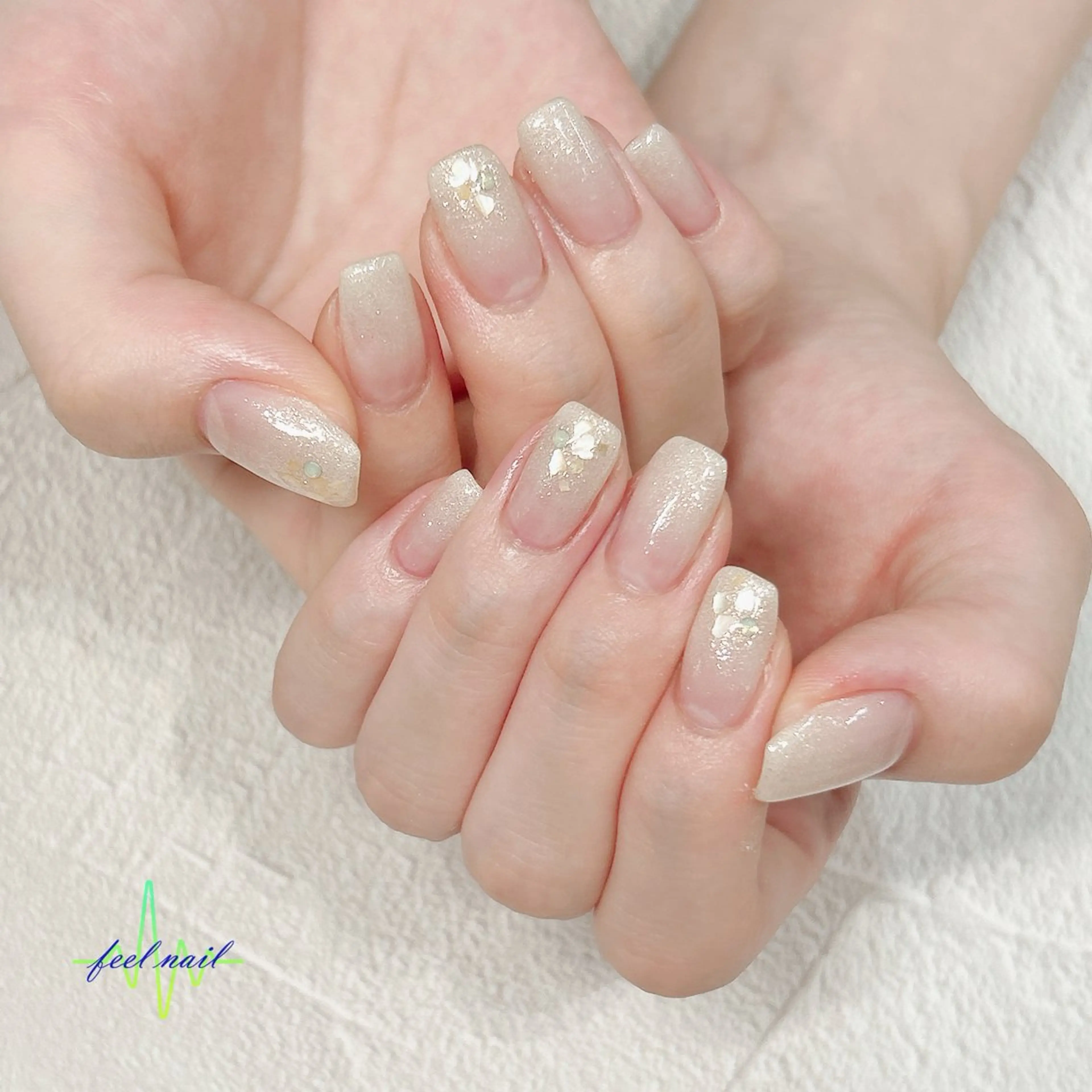 ネイル ストーンネイル 藍野 裕子のネイルデザイン