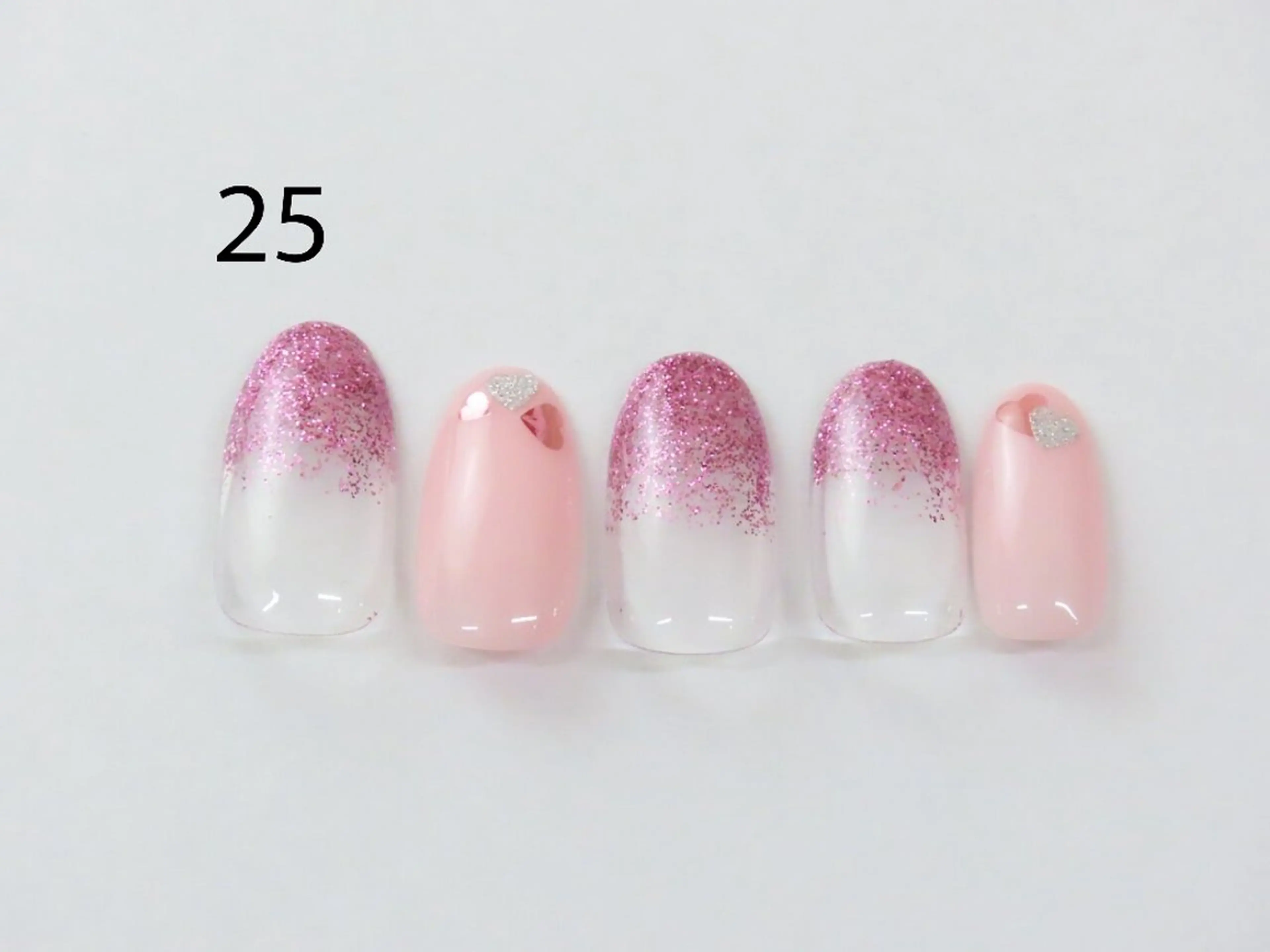 ネイル Maum 新潟店のマツエク・マツパデザイン