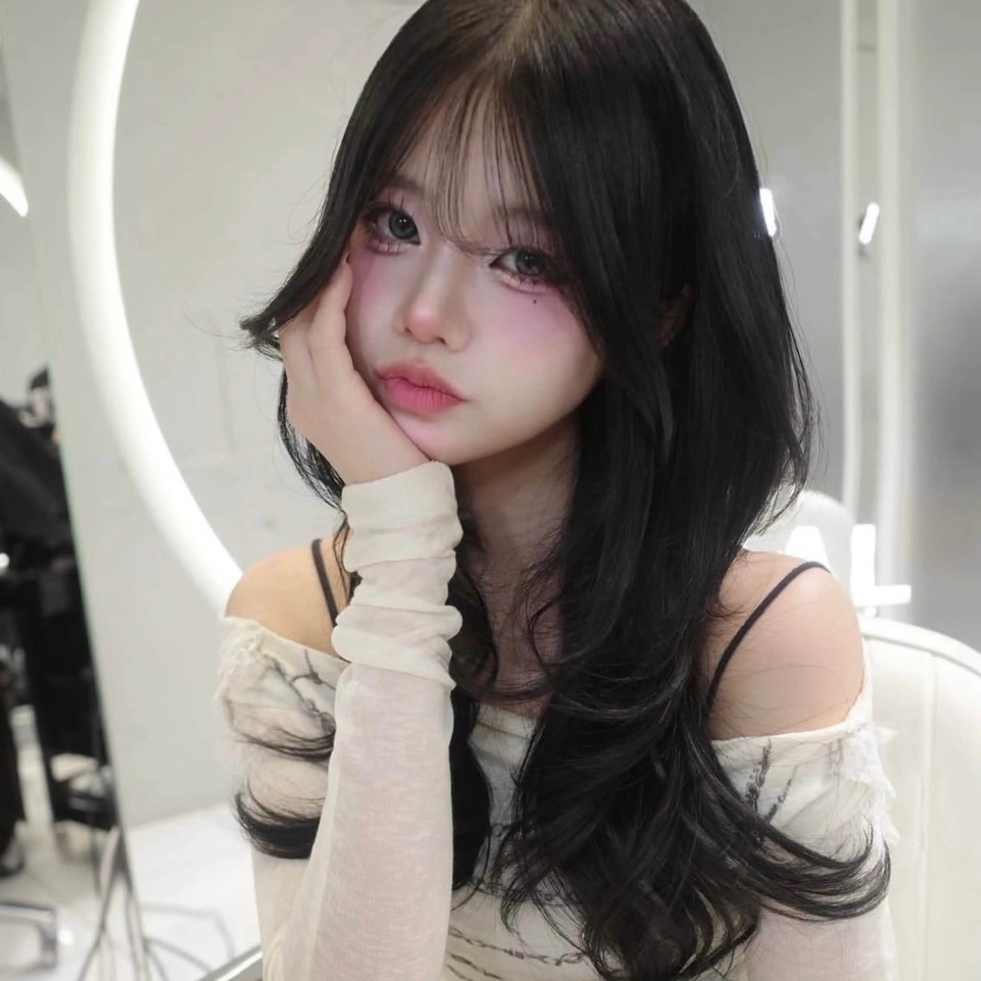 ロング くびれヘア 顔周りカット ハイレイヤー 韓国風ヘア レイヤーカット カット トリートメント 🫧Nao/ 大宮ハイレイヤー🫧のヘアスタイル
