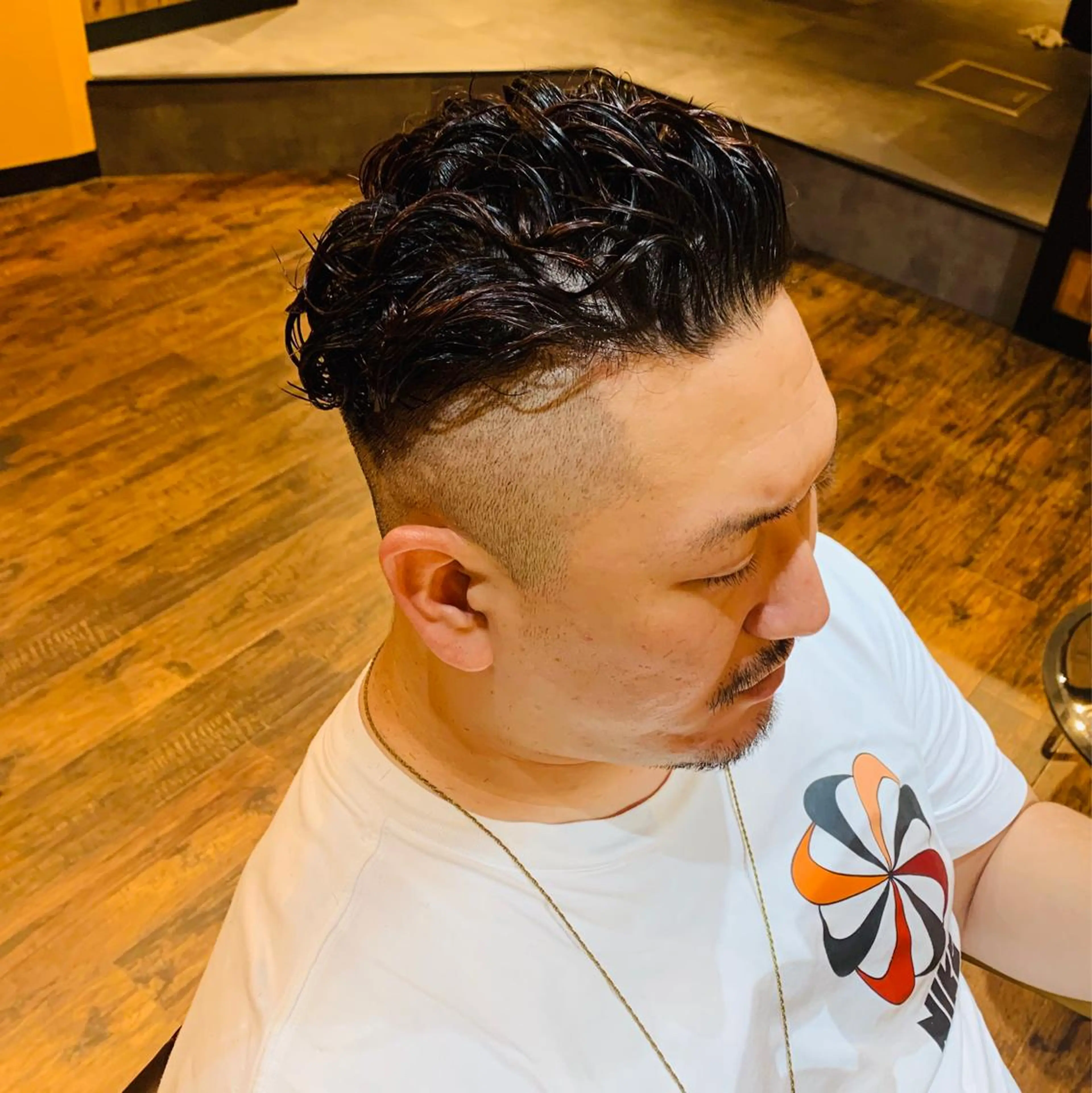 ショート カラー パーマ メンズ Drei.B.（ドライヴ）所属・ヨシダ アズサのヘアスタイル