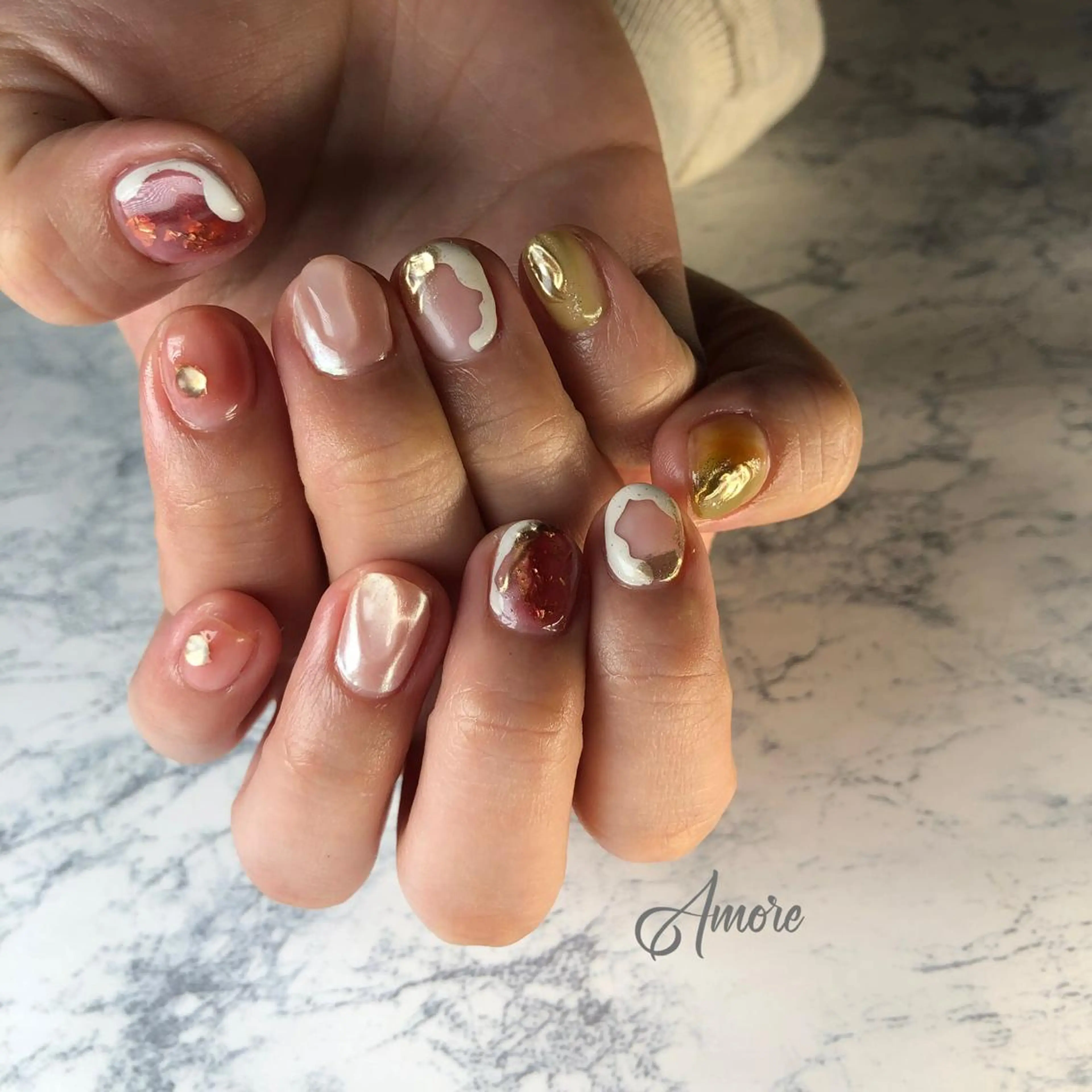 ネイル ジェルネイル 氷ネイル・うるうるネイル マグネットネイル ミラーネイル ニュアンスネイル You kyehwaのネイルデザイン