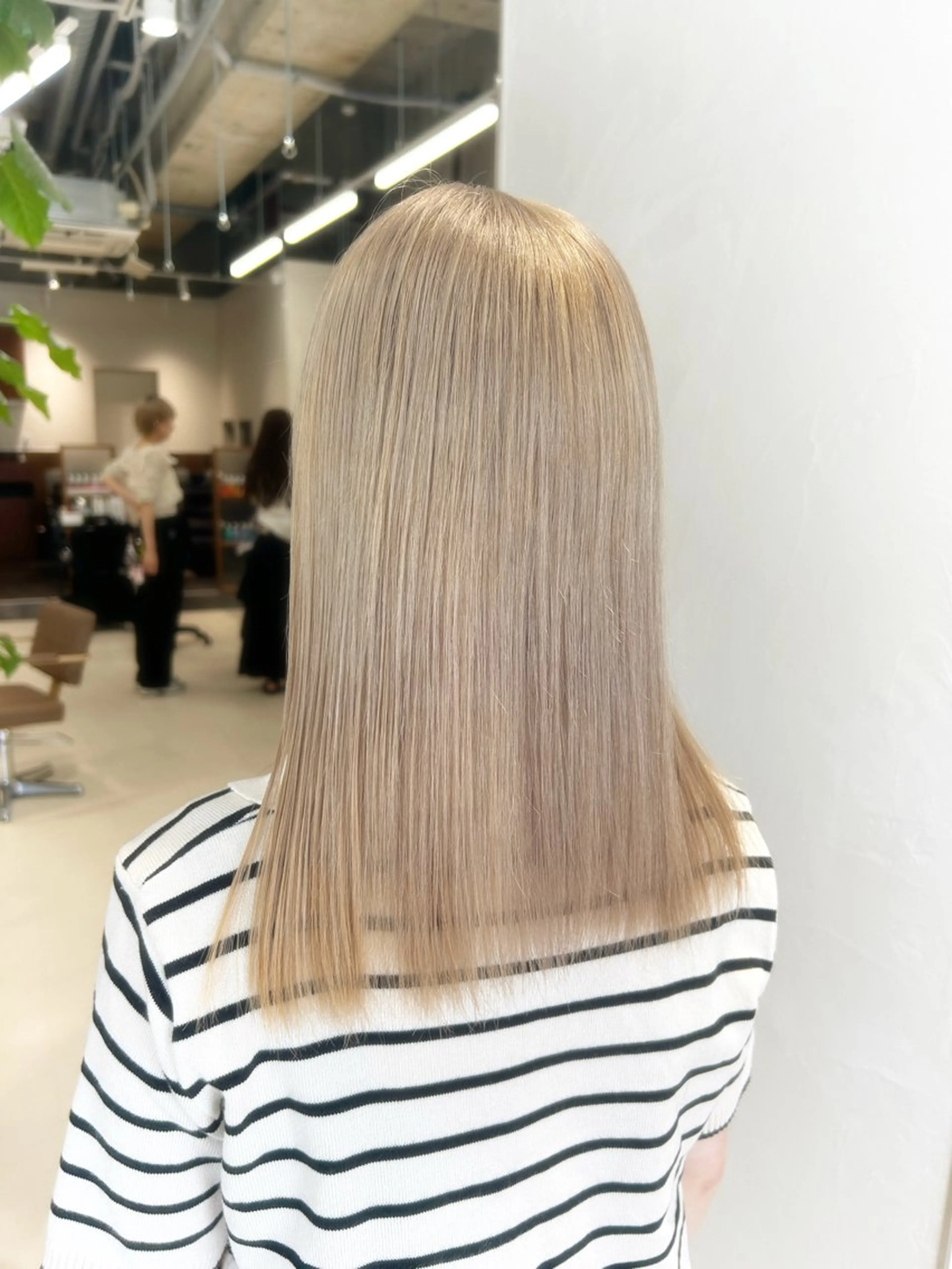 セミロング カラー ヘアカラー トリートメント ハイトーン/エクステ /🎀YUINA🎀のヘアスタイル