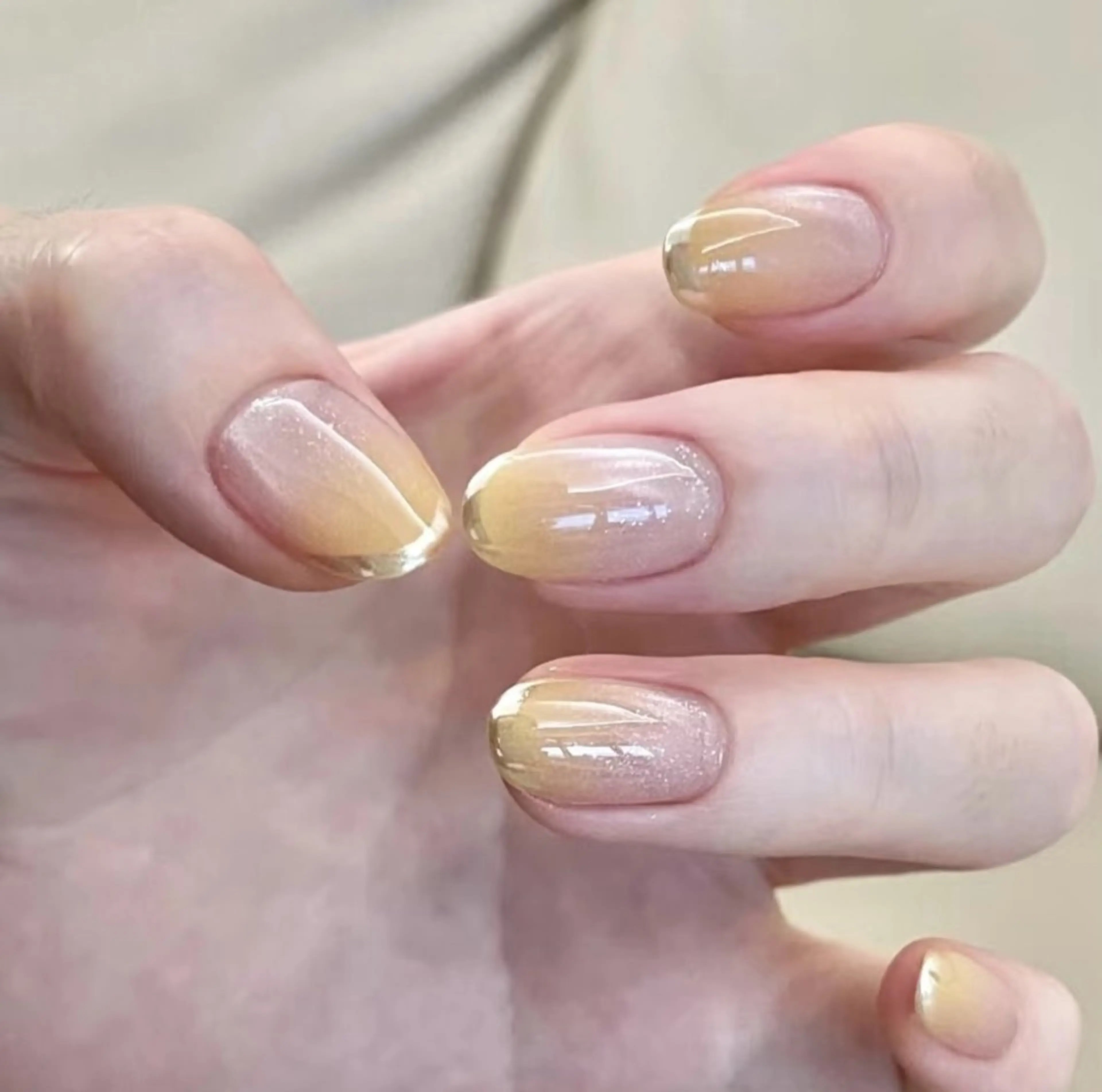 ネイル 高木 維麗絲のネイルデザイン