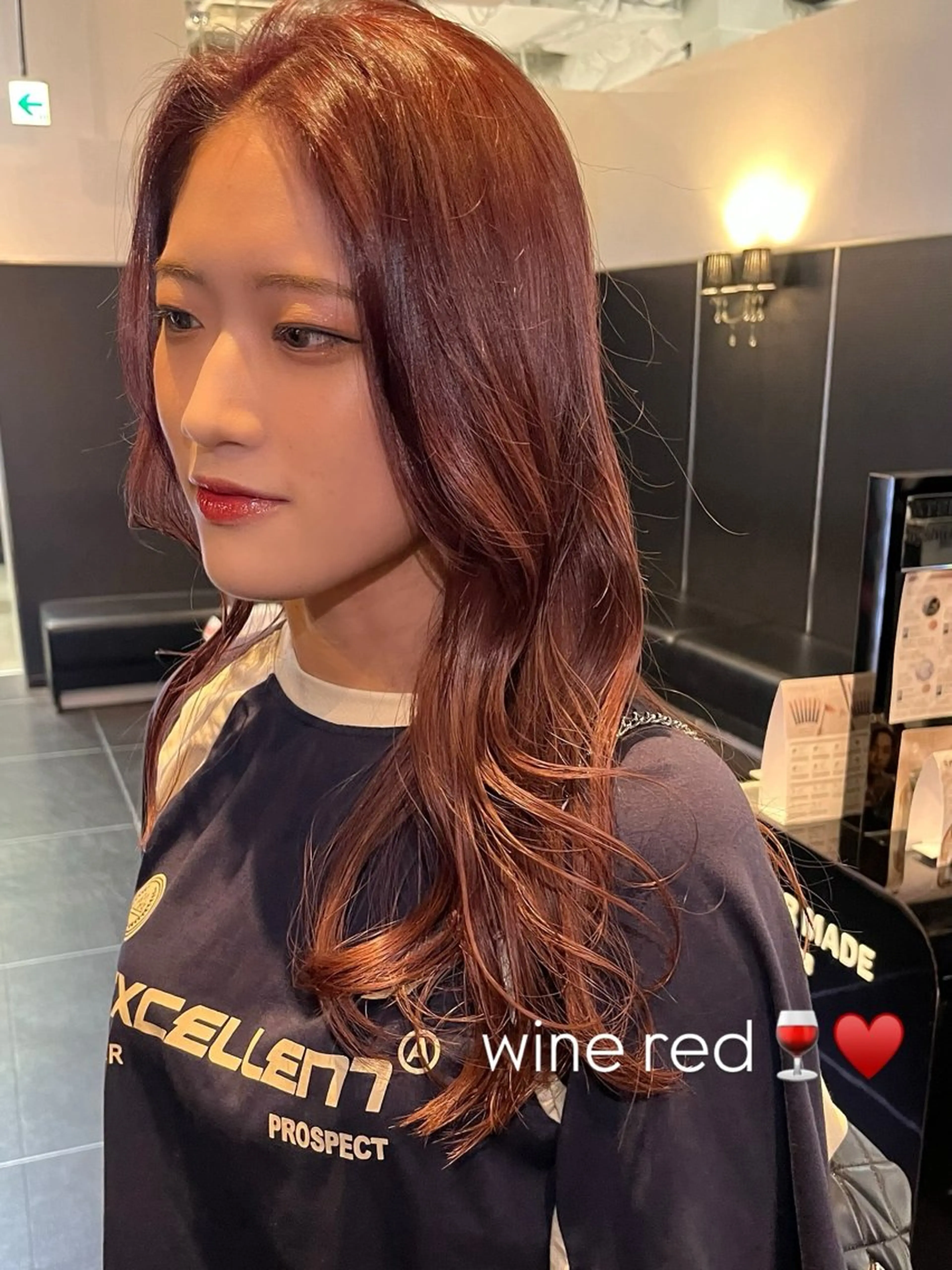 セミロング カラー ブリーチ レッドカラー ヘアカラー trico心斎橋 ナツミのヘアスタイル