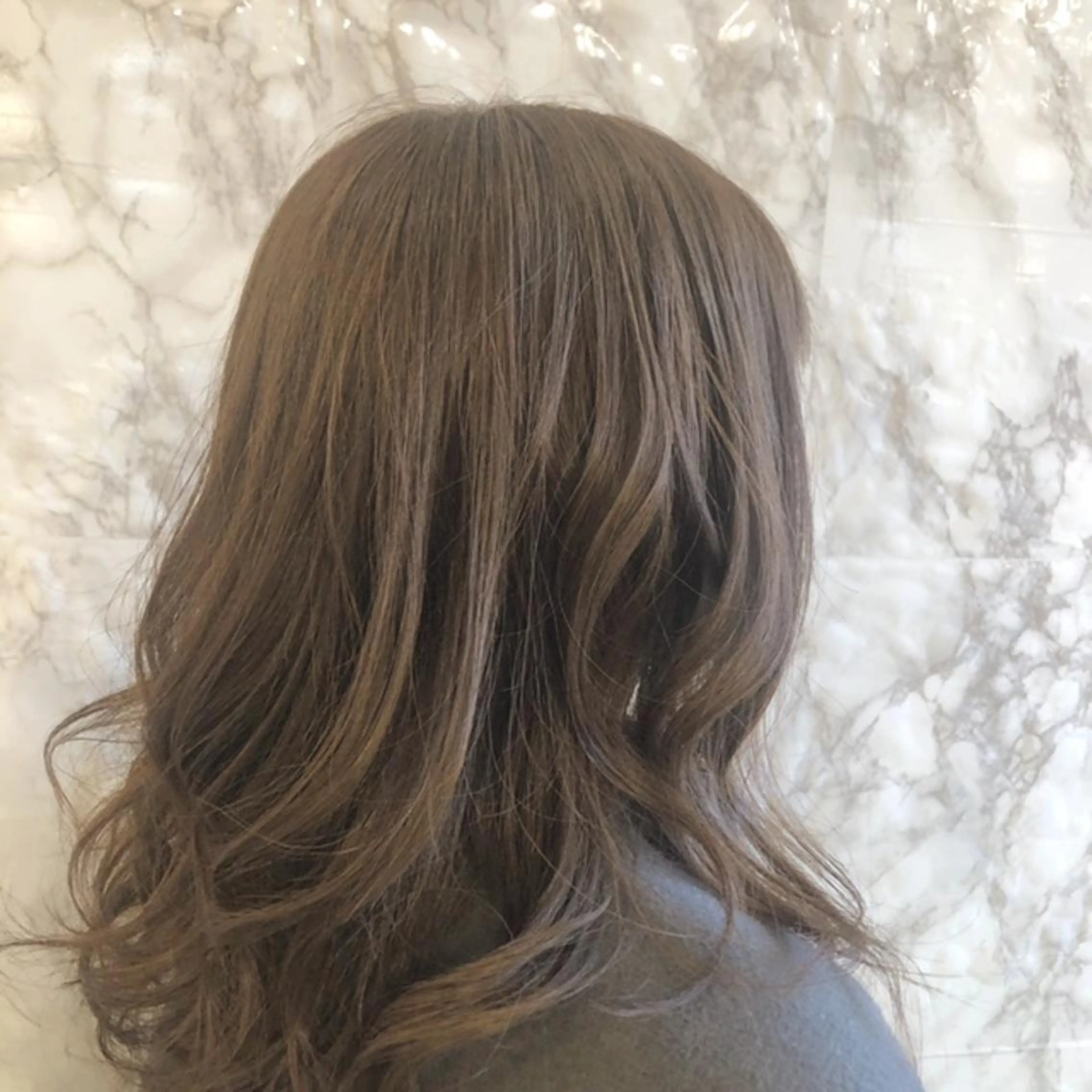 ミディアム カラー ブリーチ 透明感カラー 東中野🥇美容室 FLOW東中野店のヘアスタイル