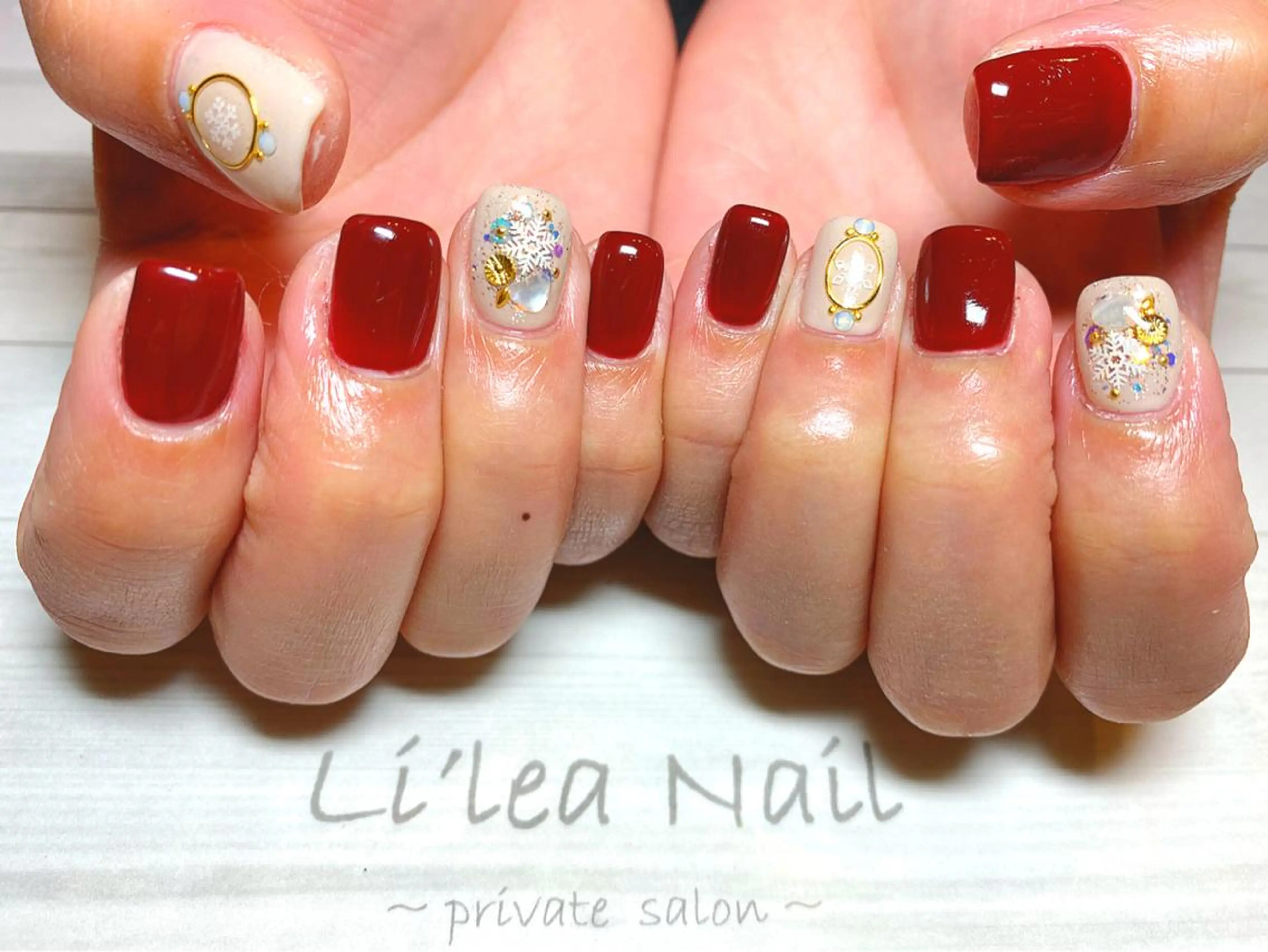 ネイル Li'leaNail AINAのネイルデザイン