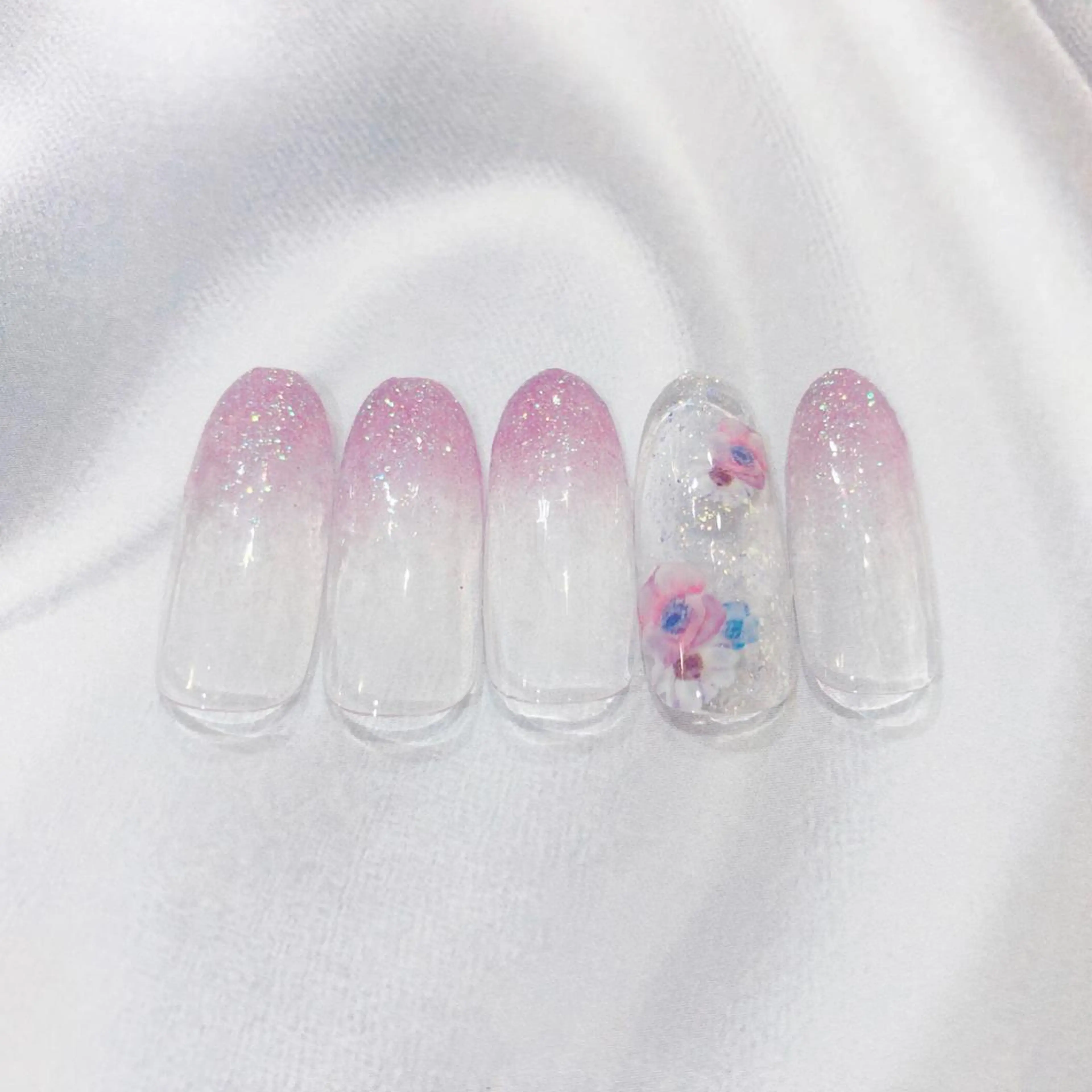 ネイル グラデーション ラメ(グリッター) ラメグラデーション パステルネイル ピンク 酒井 美由紀のネイルデザイン