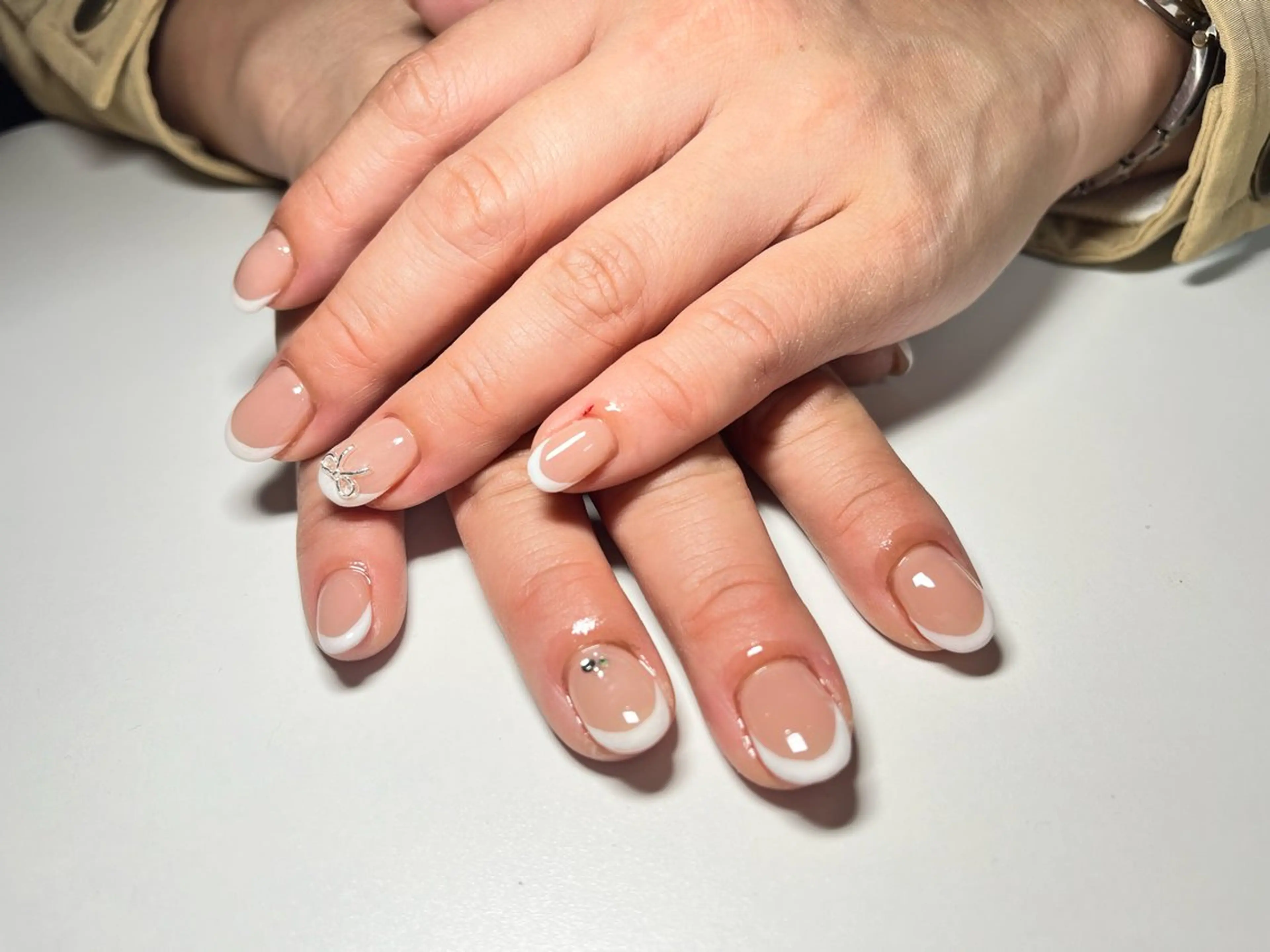 ネイル フレンチネイル オフィスネイル リボン シンプルネイル Nail Salon Caco所属・Nail salon Caco.のネイルデザイン