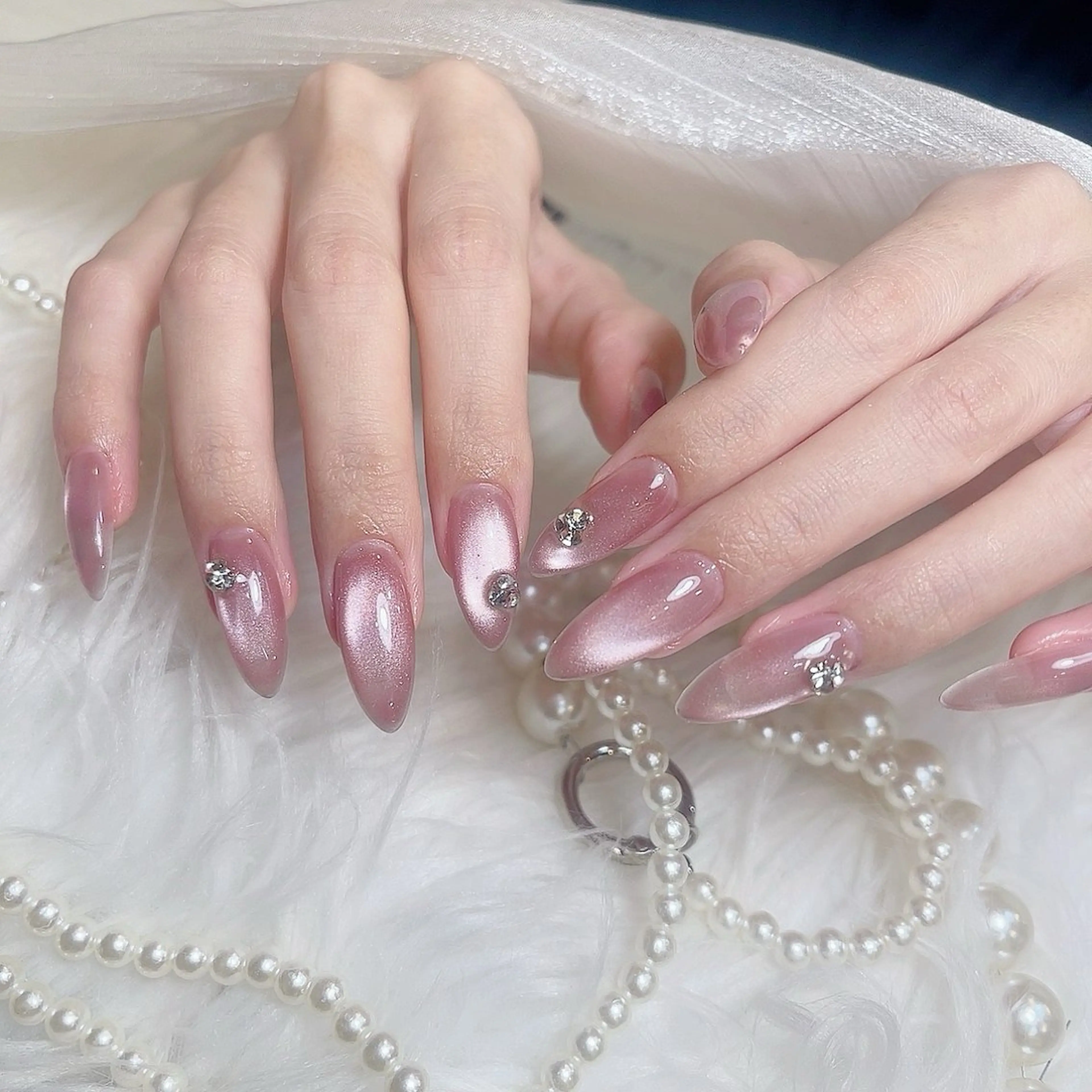 ミディアム ハンドネイル Chiin Nailのネイルデザイン