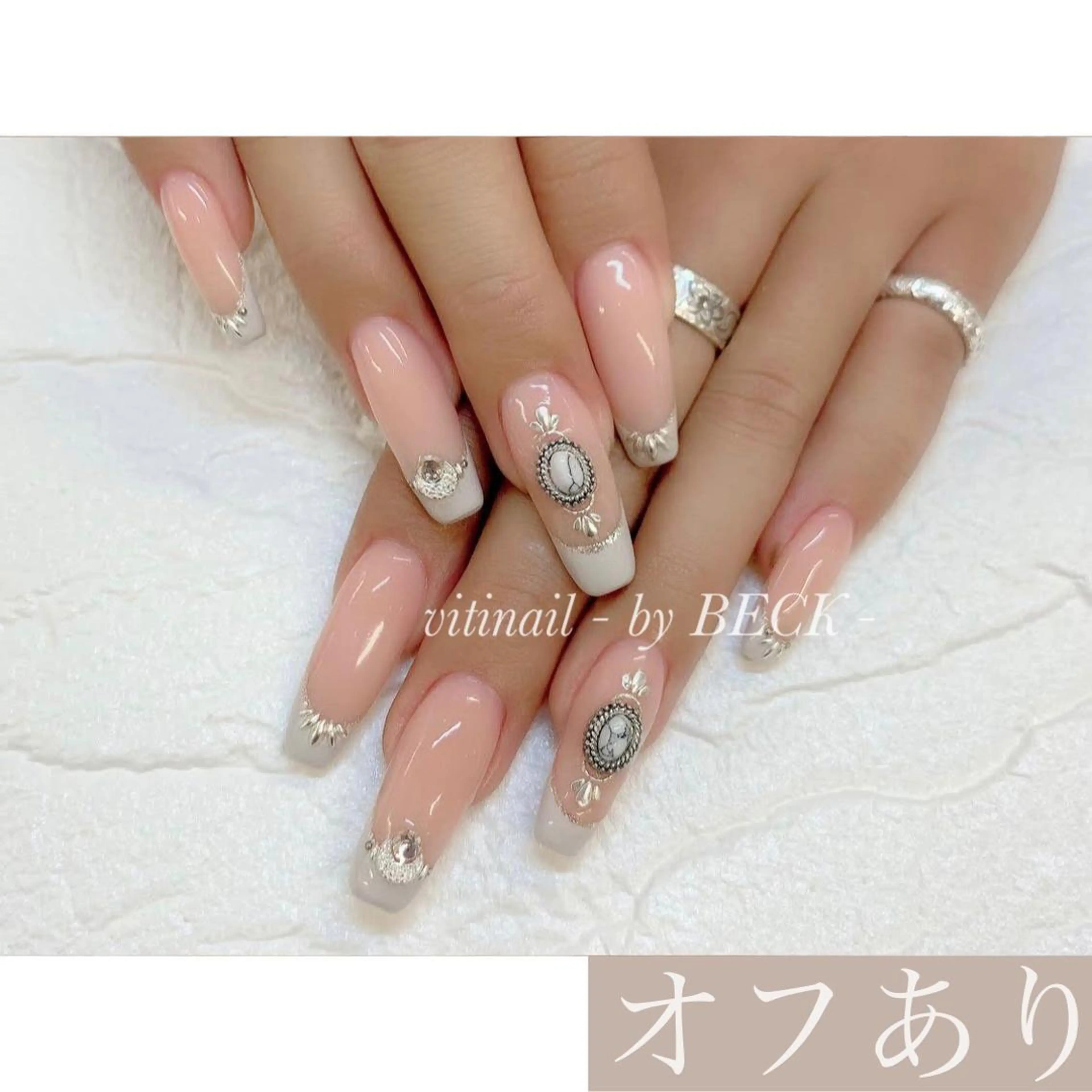 ネイル vitinail/ 𝘠𝘶𝘬𝘪.のネイルデザイン