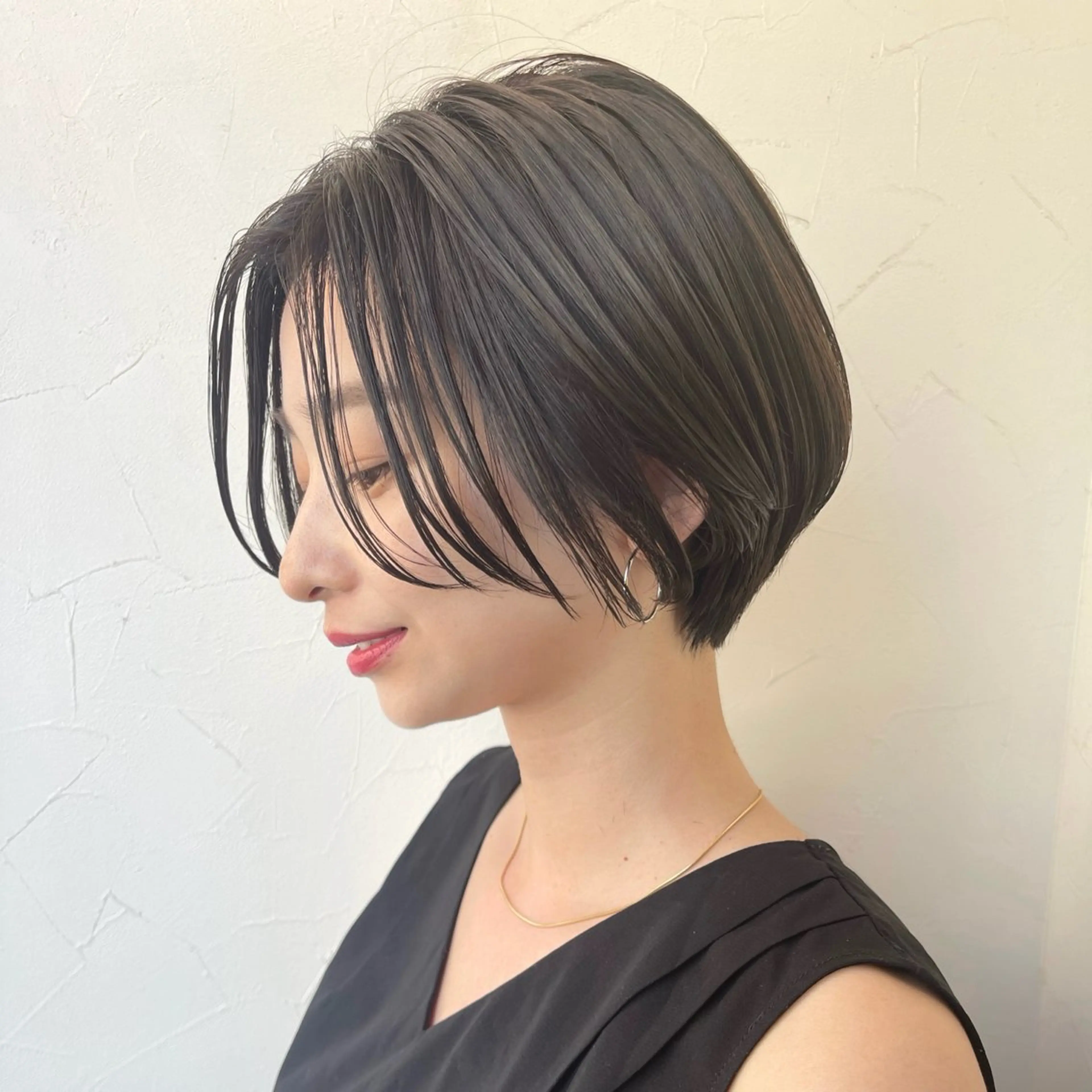 ショート カット 🌙Runa つや髪 小顔ショート/ウルフのヘアスタイル