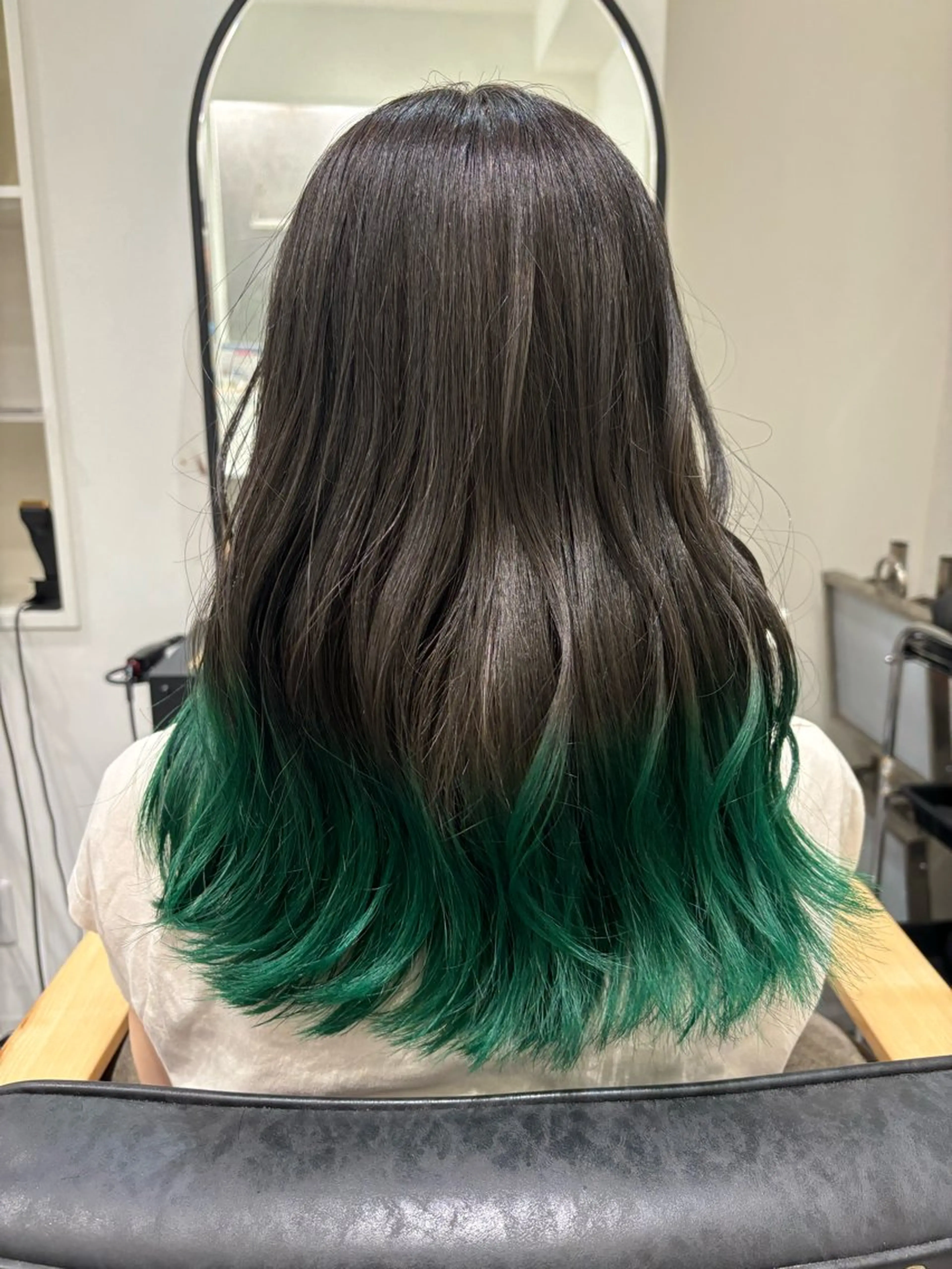 カラー cocotte宜喜 弘希のヘアスタイル