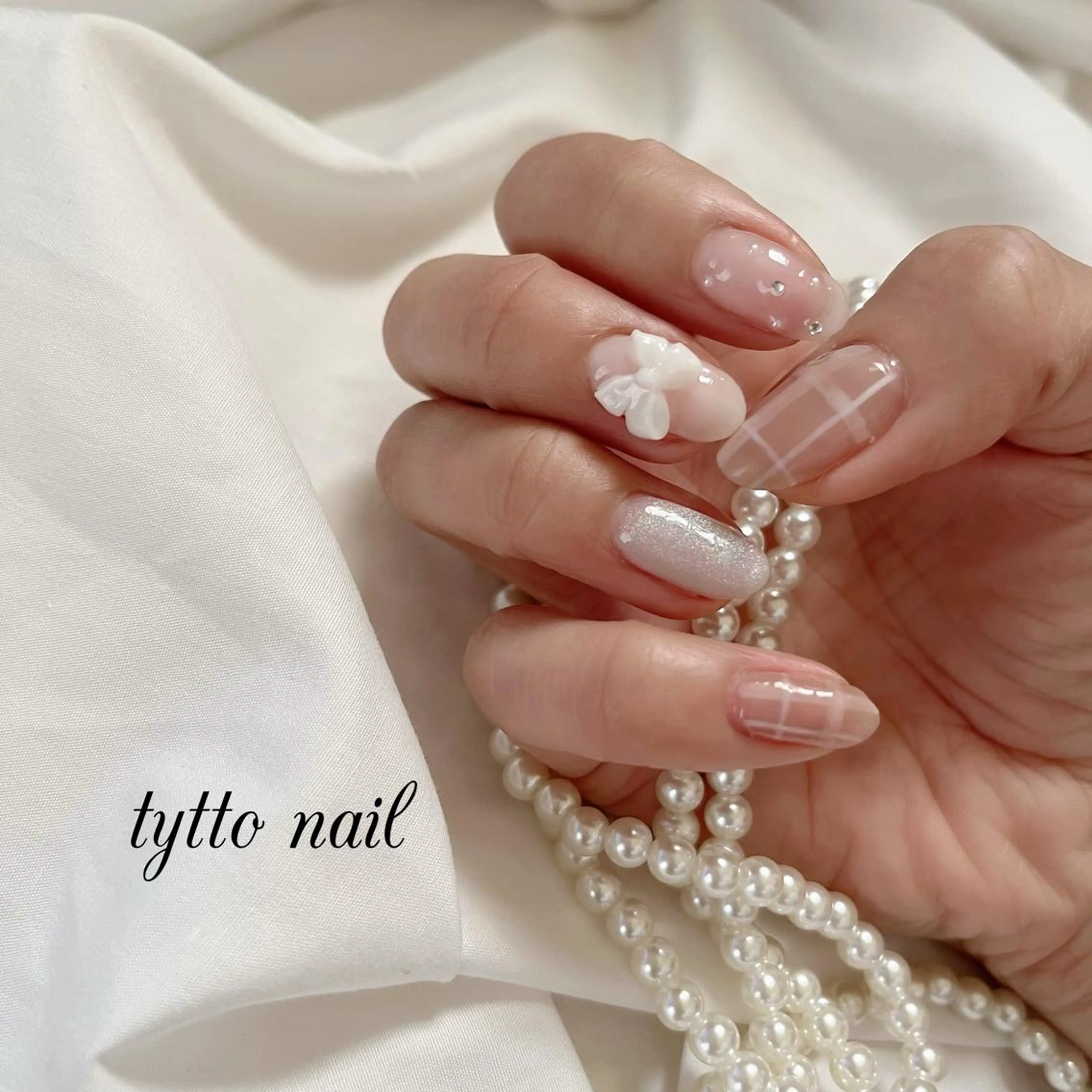 ネイル フレンチネイル ガーリー リボン ハンドネイル tytto nail ❤︎‪‪eri‪‪のネイルデザイン