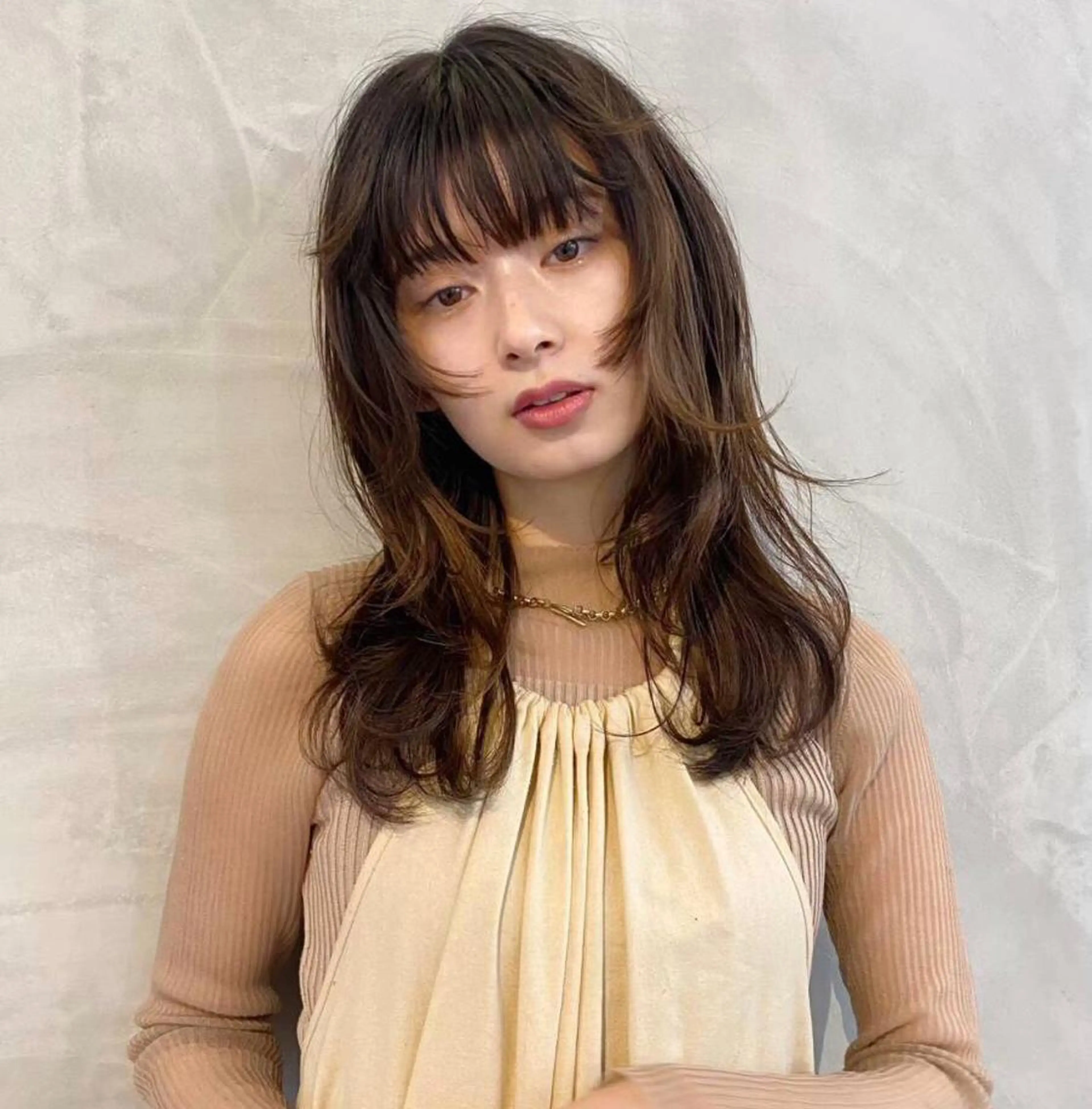 セミロング カラー honoka ikegamiのヘアスタイル