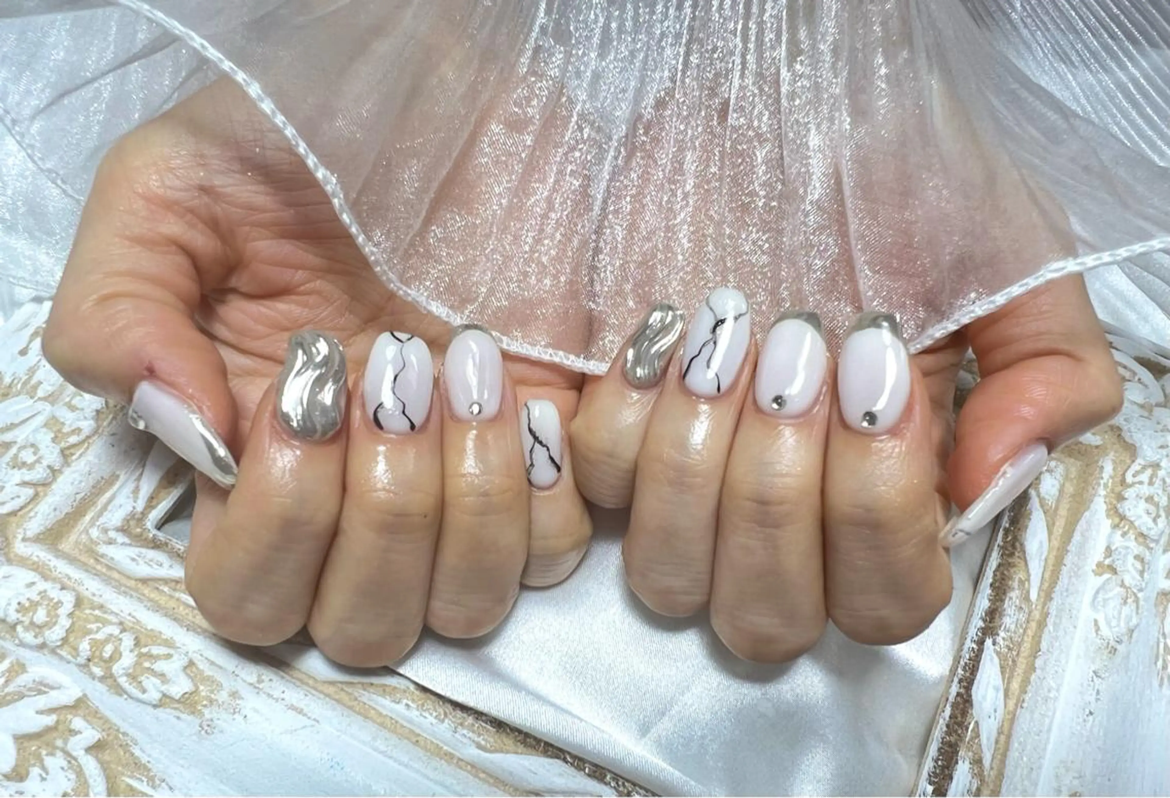 ネイル Una ☀️☀️のネイルデザイン