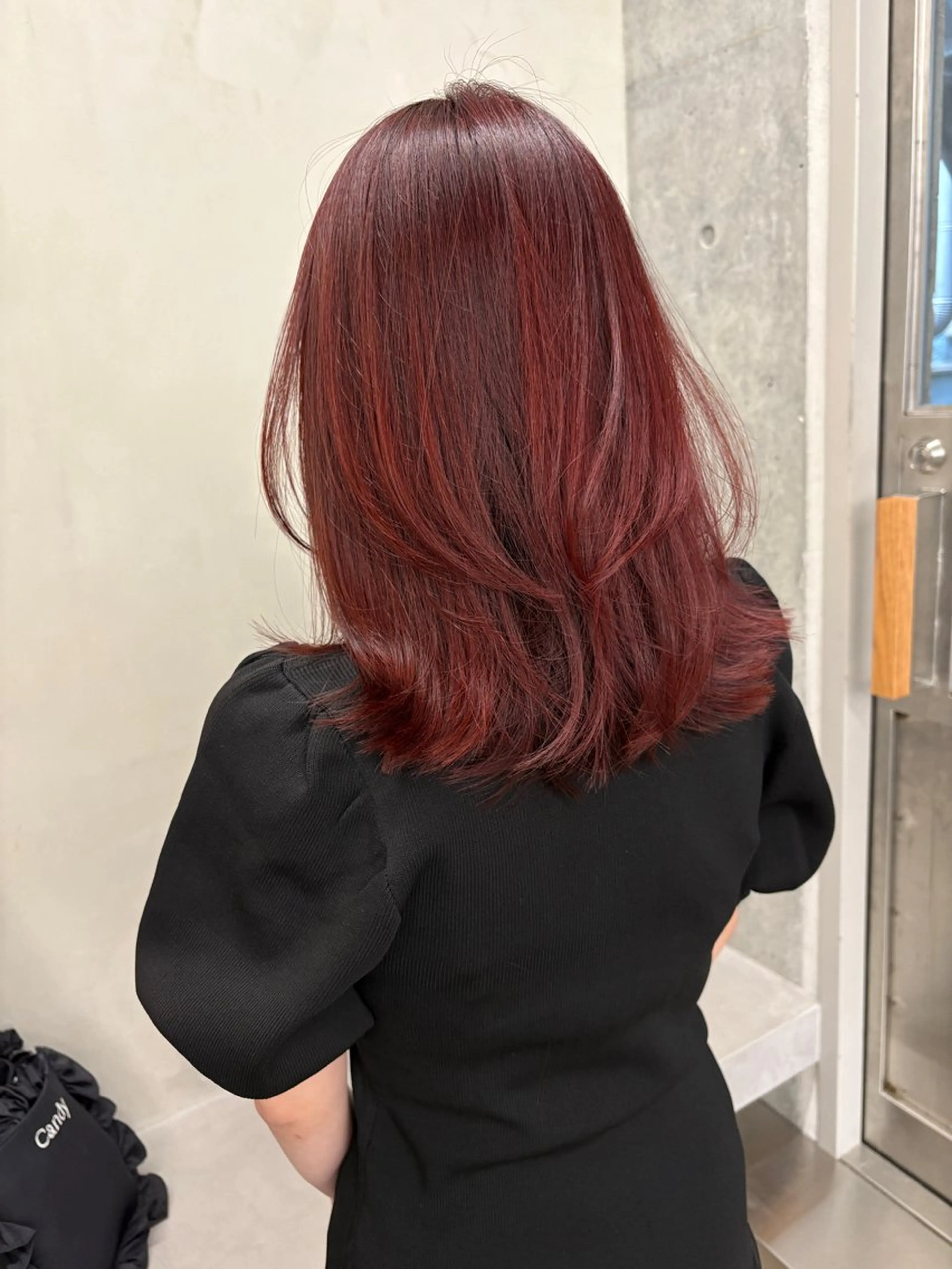 ミディアム カラー ブリーチ ブリーチなしカラー レッドカラー レイヤーカット yuuna/ ハッシュカット🎀のヘアスタイル