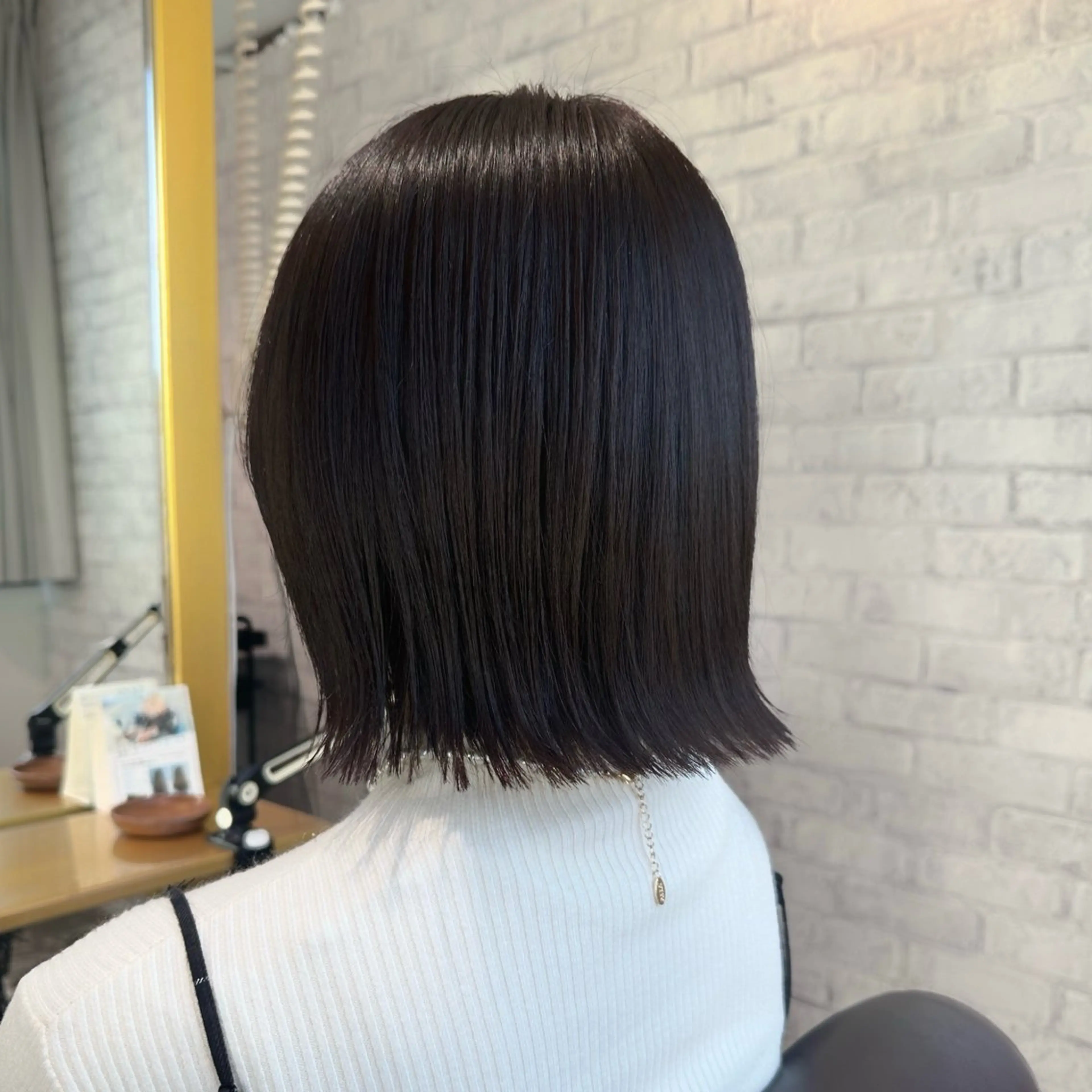 ミディアム カラー 透明感カラー グレージュ カット ヘアカラー Saki💛心斎橋 レイヤー/艶髪のヘアスタイル