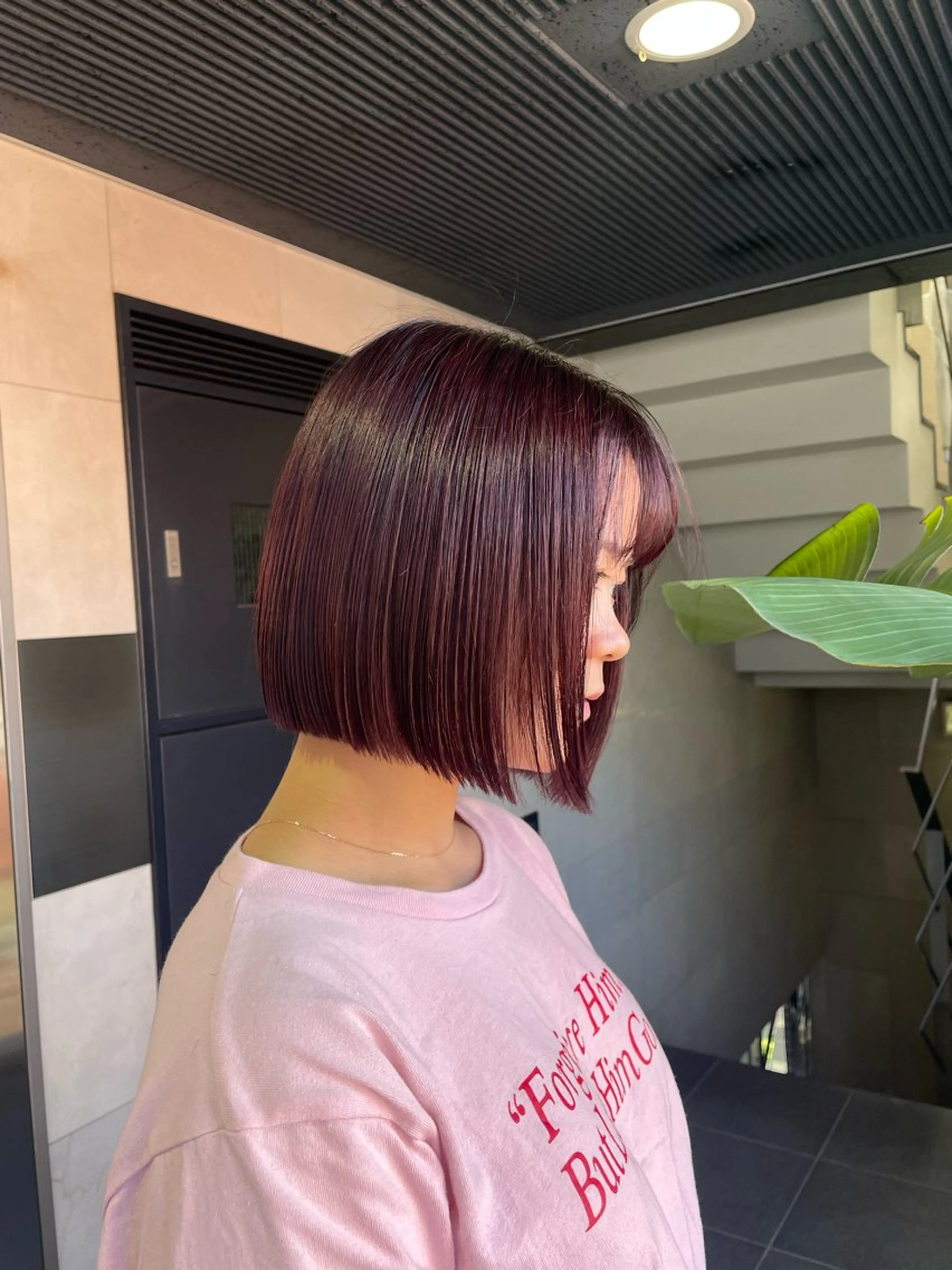 ミディアム ボブ ハッシュカット 暖色カラー/伊藤菜月のヘアスタイル