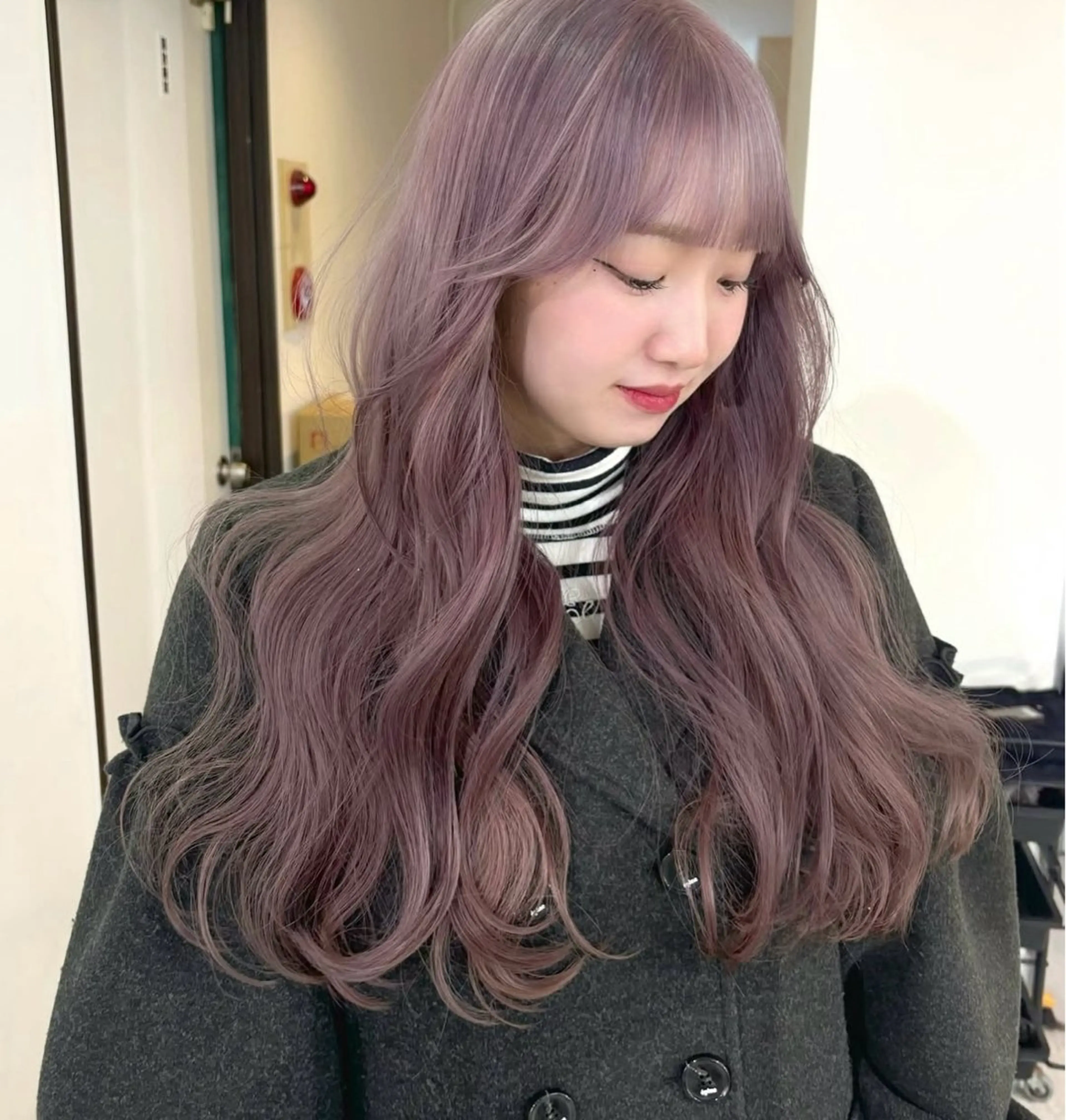 ロング ナ ナのヘアスタイル
