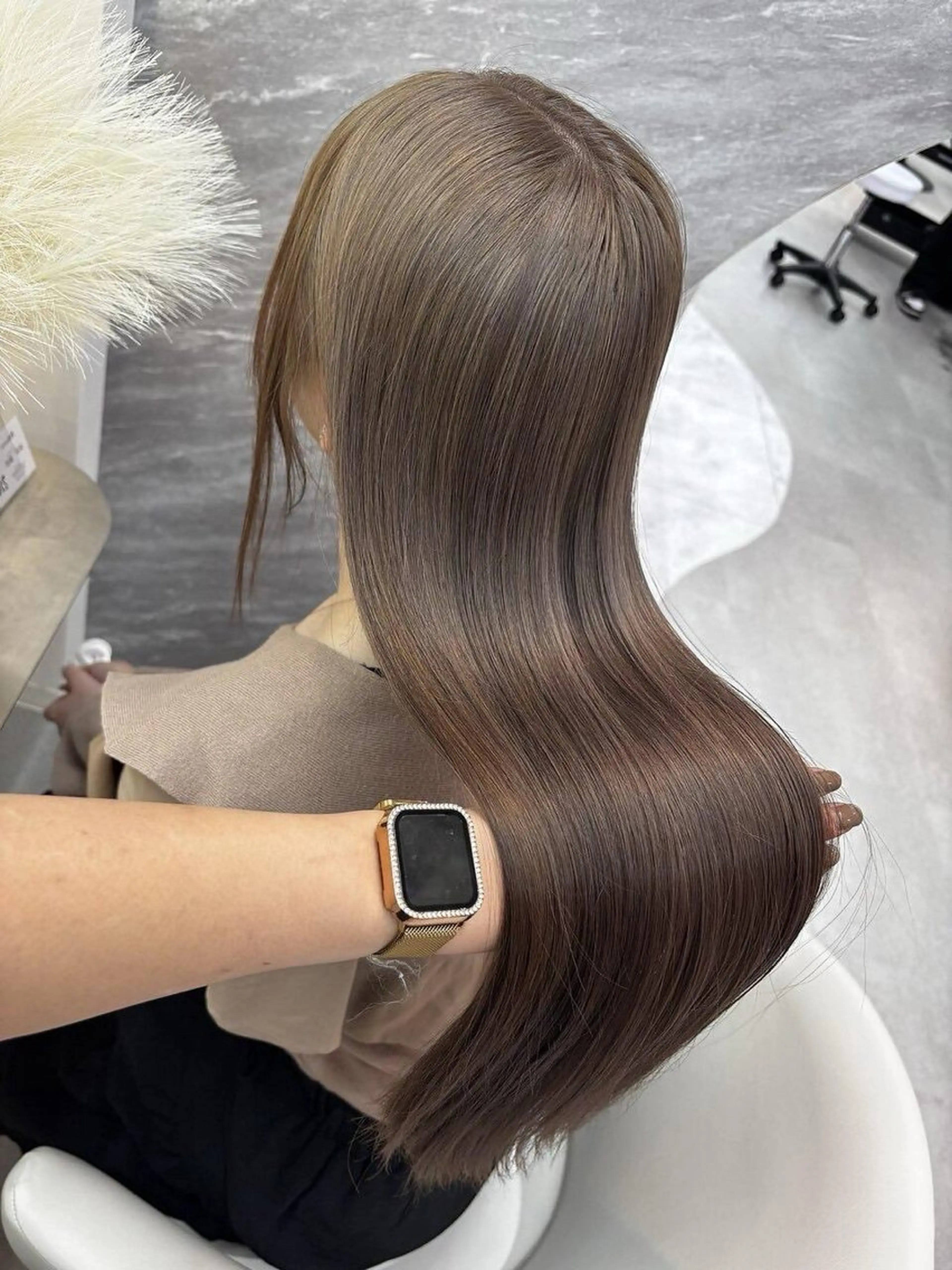 ロング カラー Maho ブリーチモデル募集中のヘアスタイル