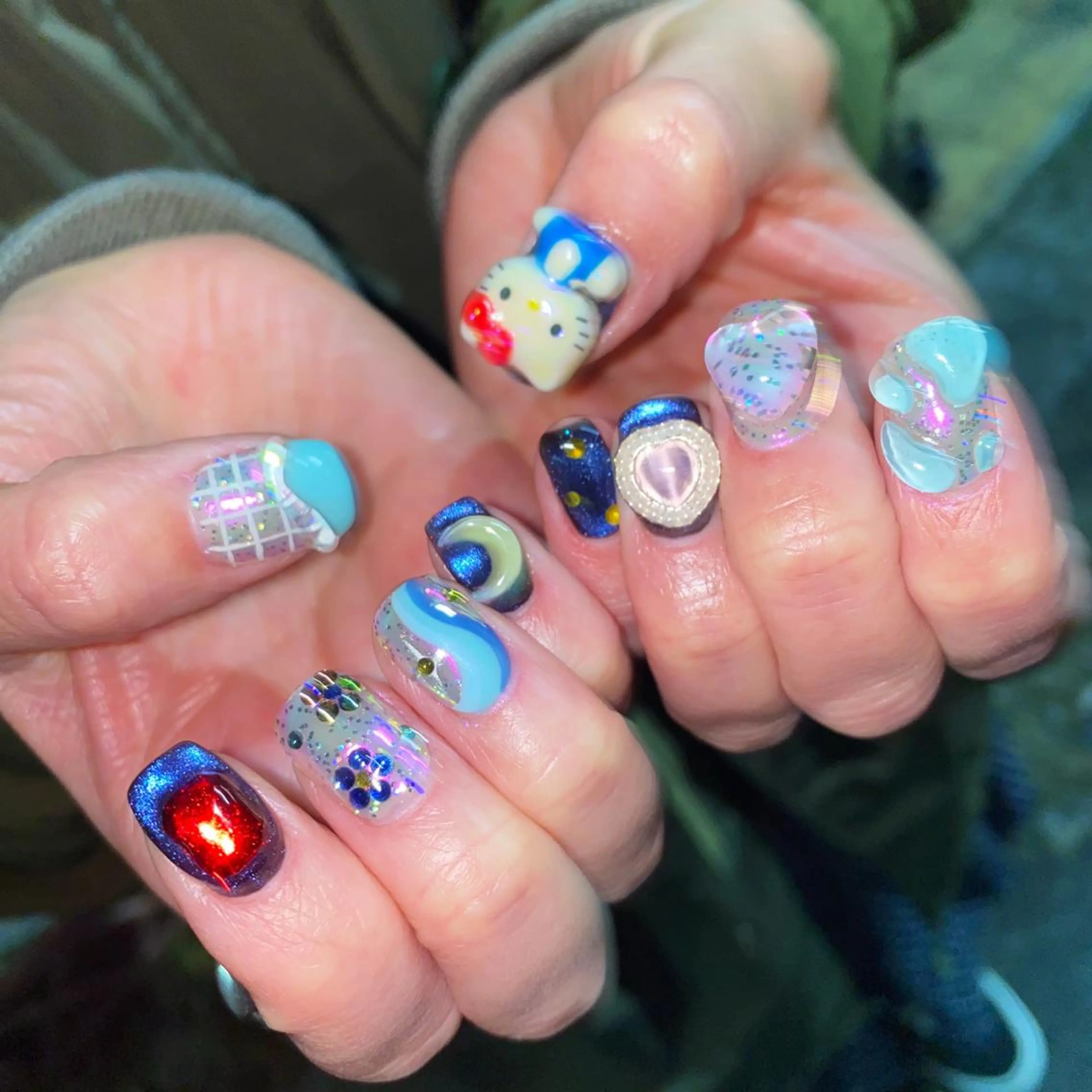 ネイル アートネイル オーロラネイル フレンチネイル 氷ネイル・うるうるネイル マグネットネイル ハンドネイル Nail by Licorneのネイルデザイン