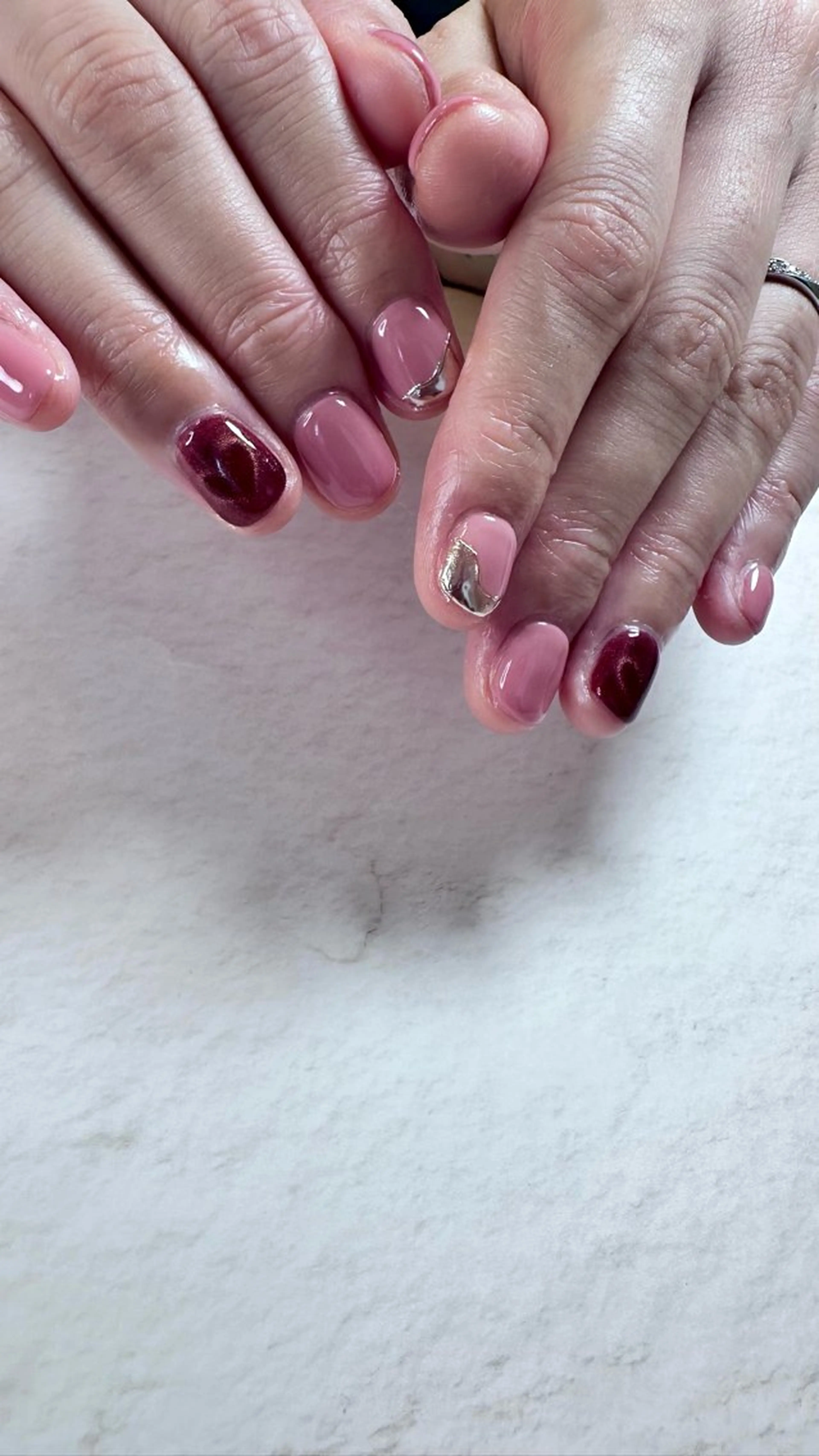 ネイル ニュアンスネイル ハンドネイル ハンドケア Atelier Ariのネイルデザイン