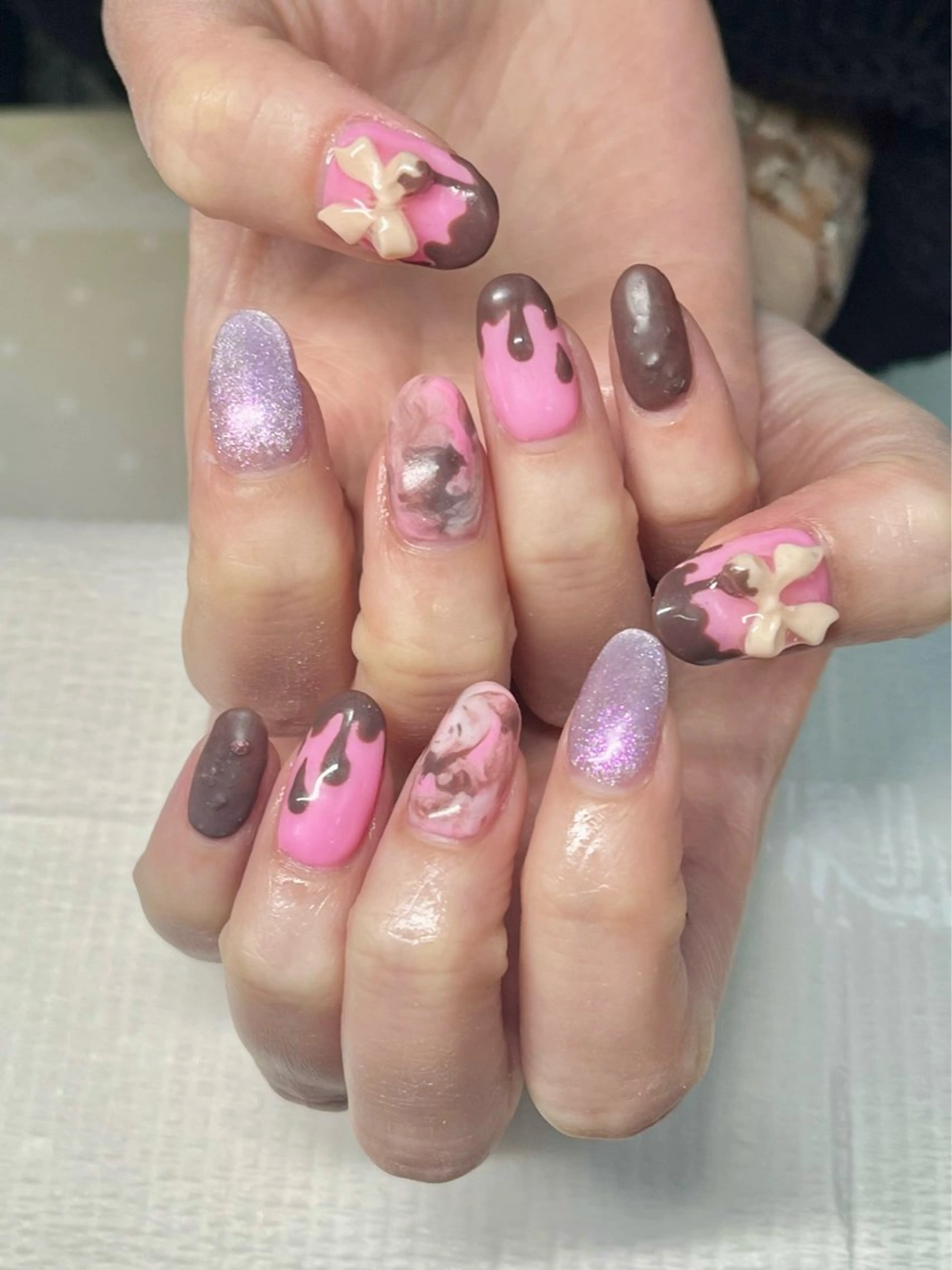 ネイル バレンタイン 新宿ネイルサロン ジェミディローサ所属・新宿ネイルサロン ジェミディローサのネイルデザイン