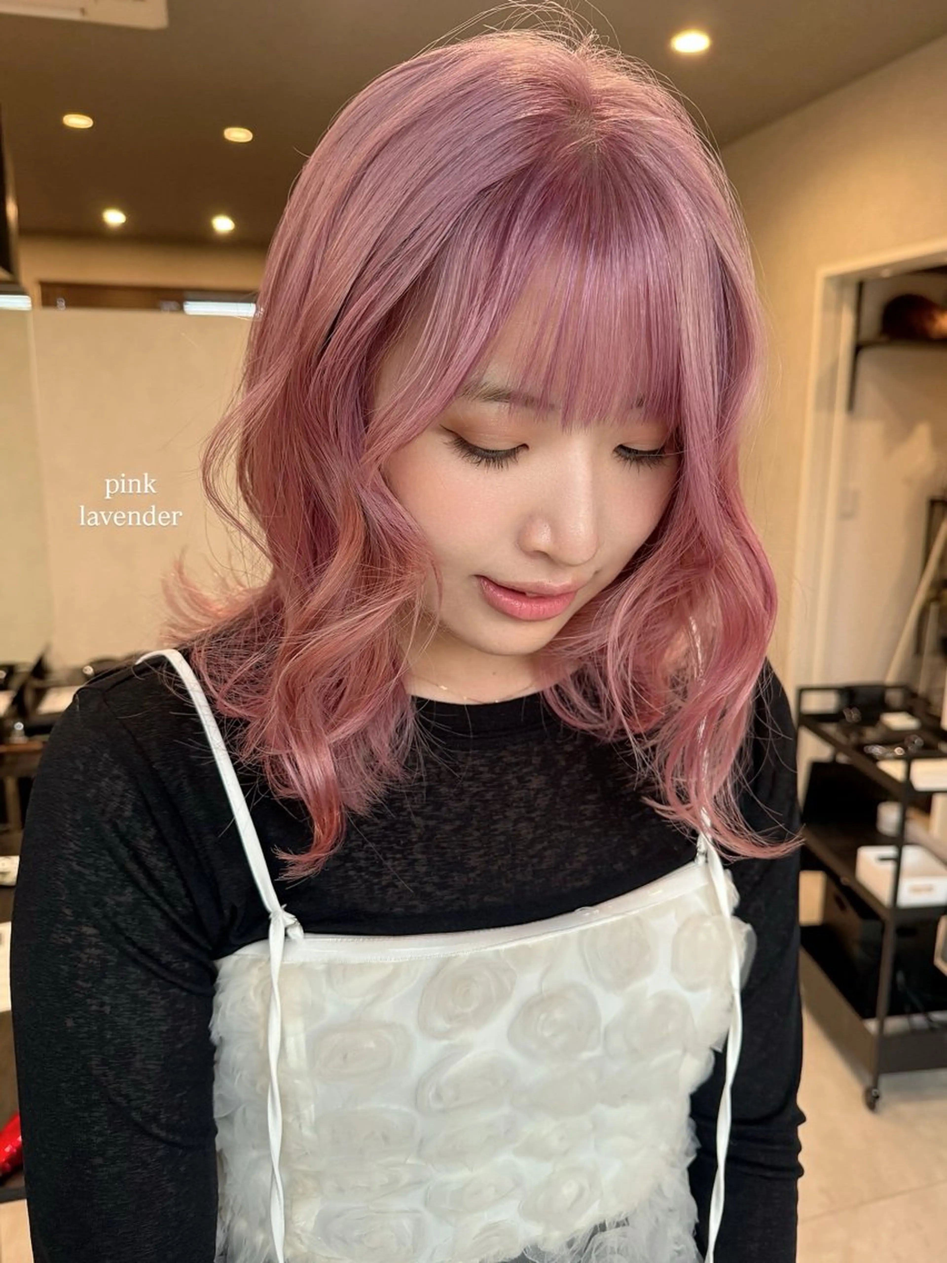 ミディアム カラー ラベンダーカラー ピンクカラー ピンクラベンダー ヘアカラー 透明カラー/レイヤー misaki °＊のヘアスタイル