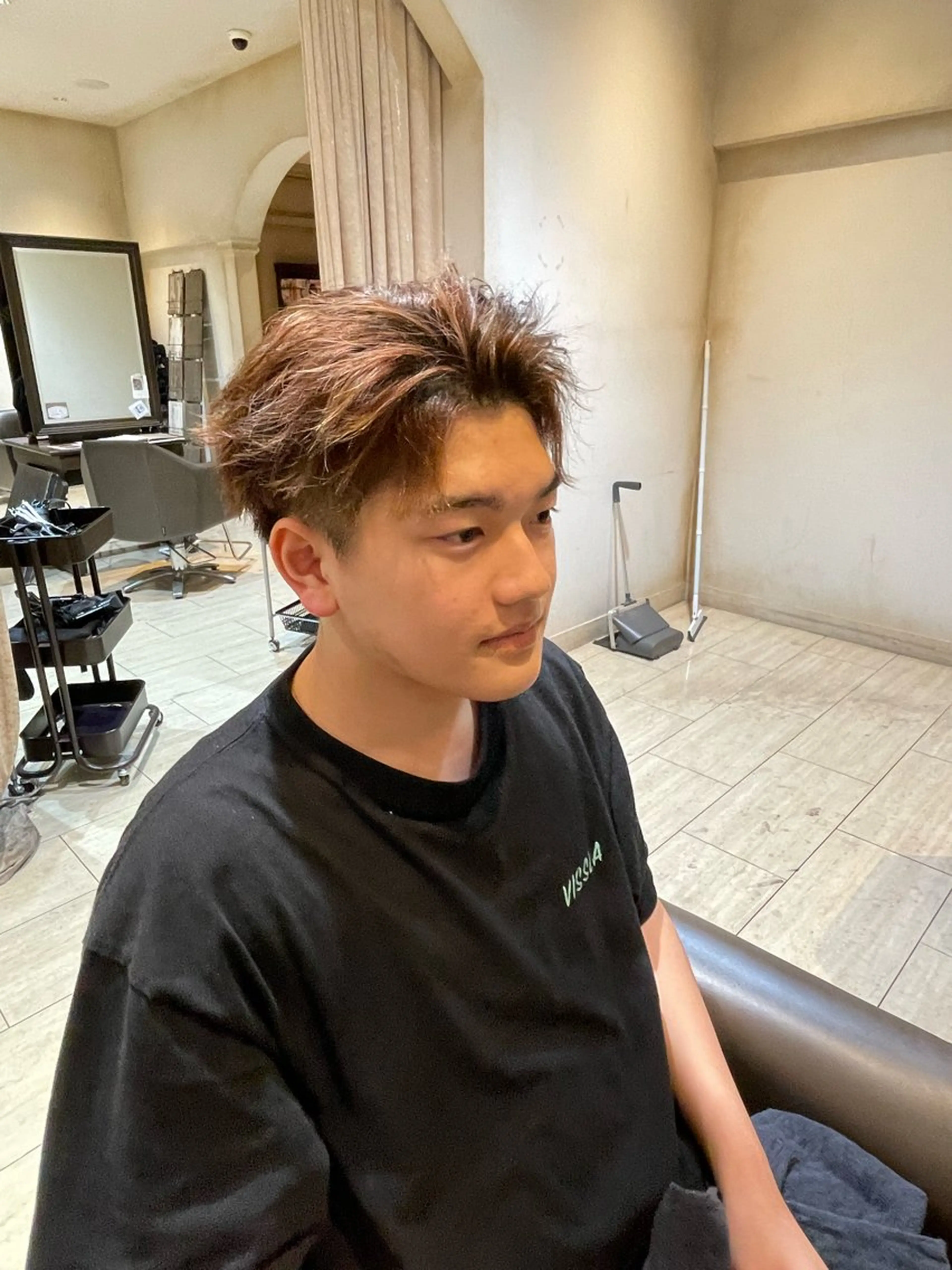 メンズ アレクサンドルオブカラーズ金沢所属・喜多 伯斗のヘアスタイル