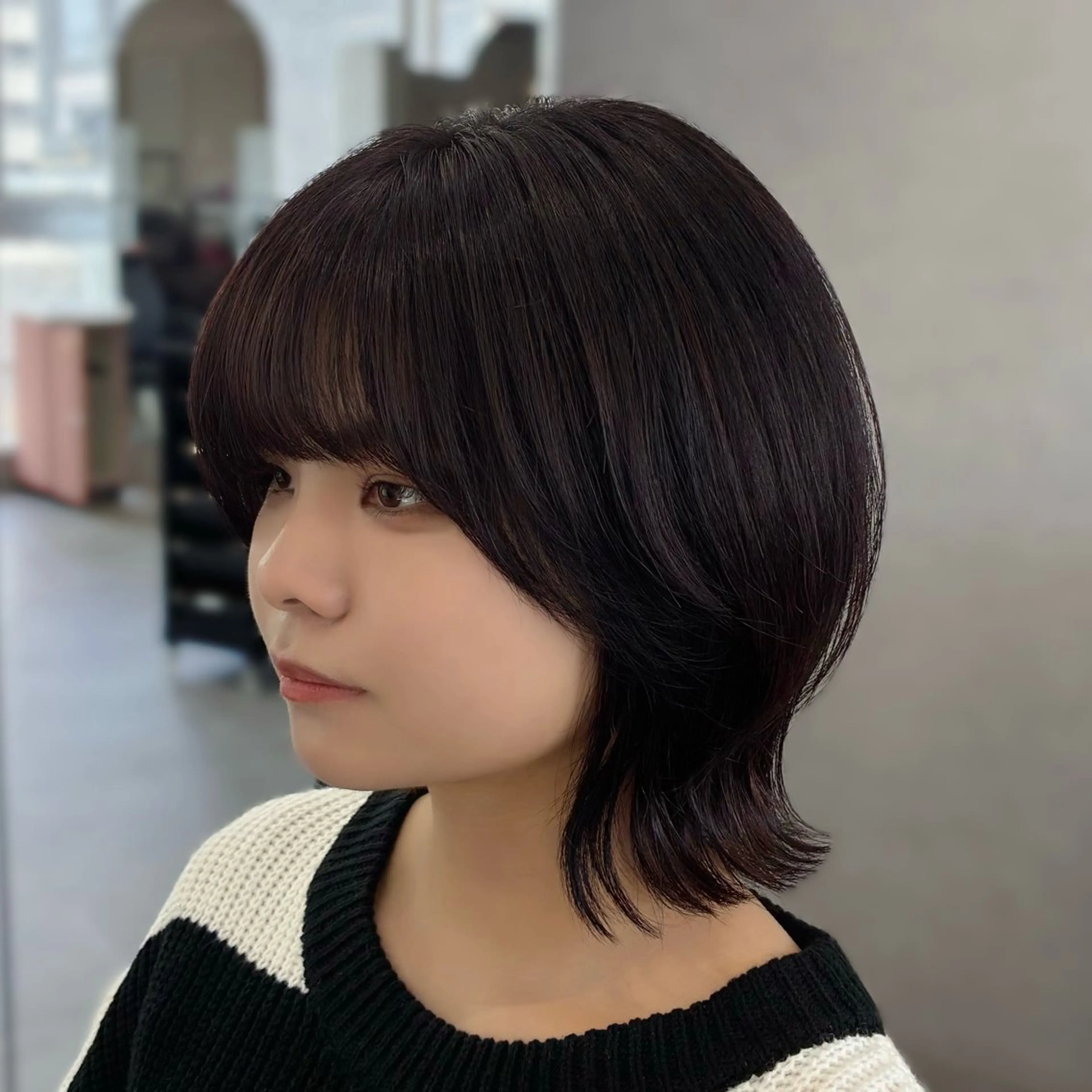 ミディアム カラー ボブレイヤー ボブ レイヤーカット SUZUNO🤎ボブ レイヤー🫧顔周りのヘアスタイル