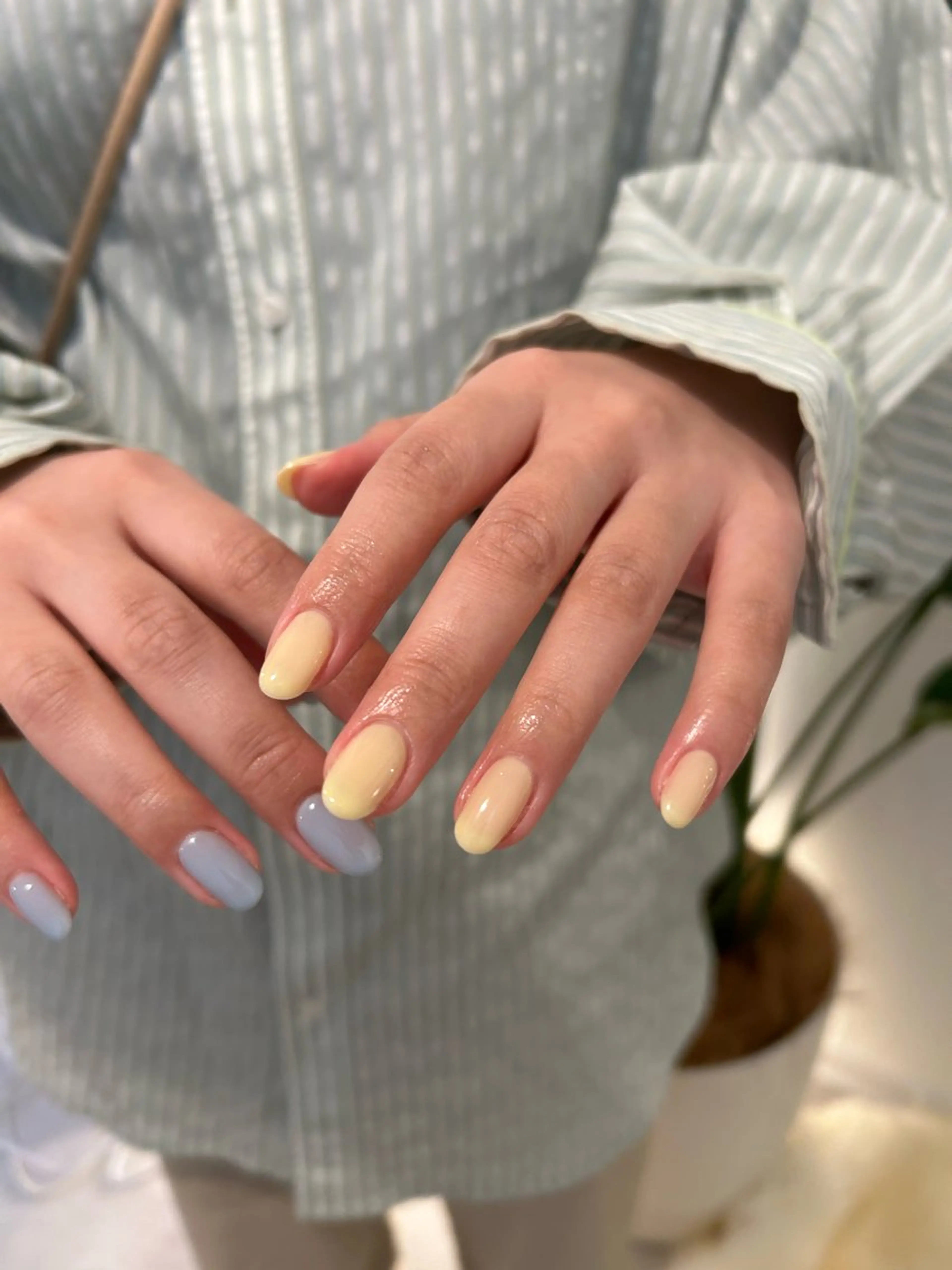 ネイル ハンドネイル repos yoshitomeのネイルデザイン