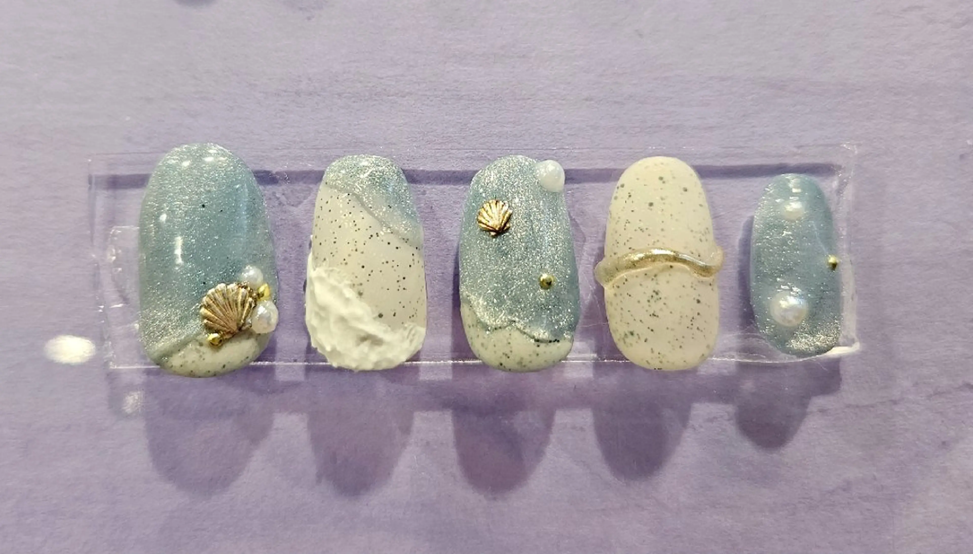 ネイル ハンドネイル 関口 友菜のヘアスタイル