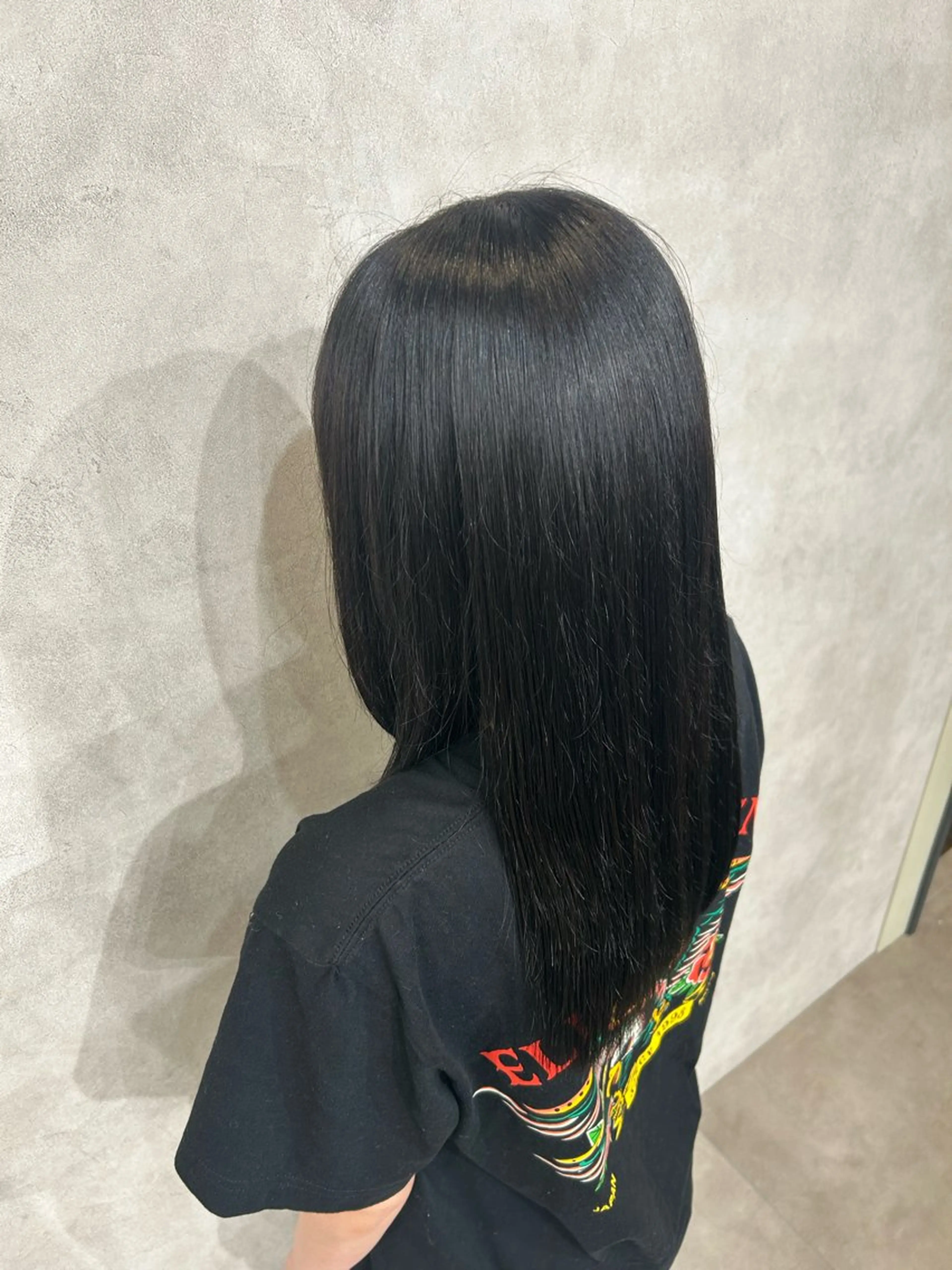 ロング 上島 愛永のヘアスタイル